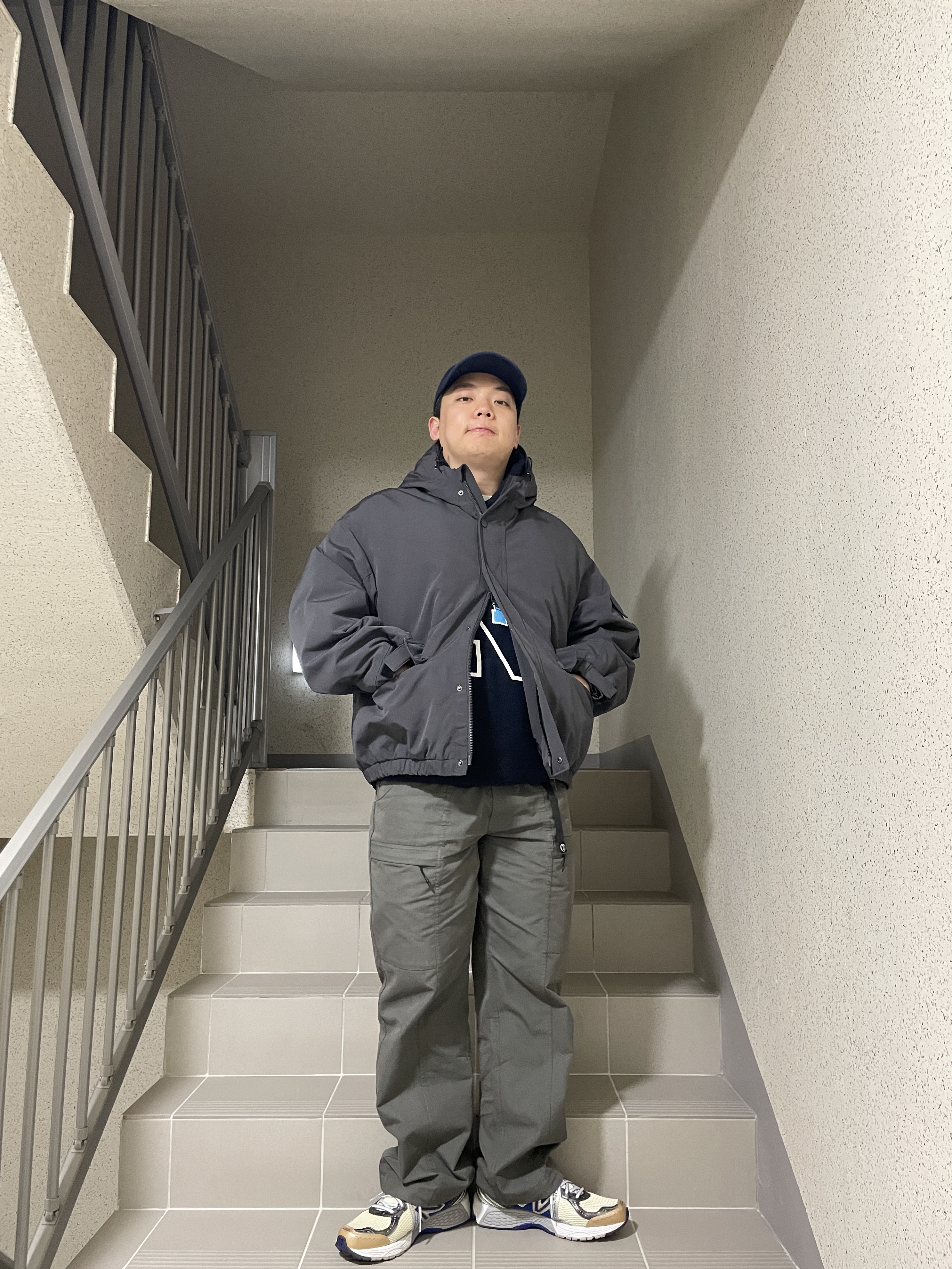 New Balance x Aime Leon Dore 860v2 Blue 착용 스타일 - 4