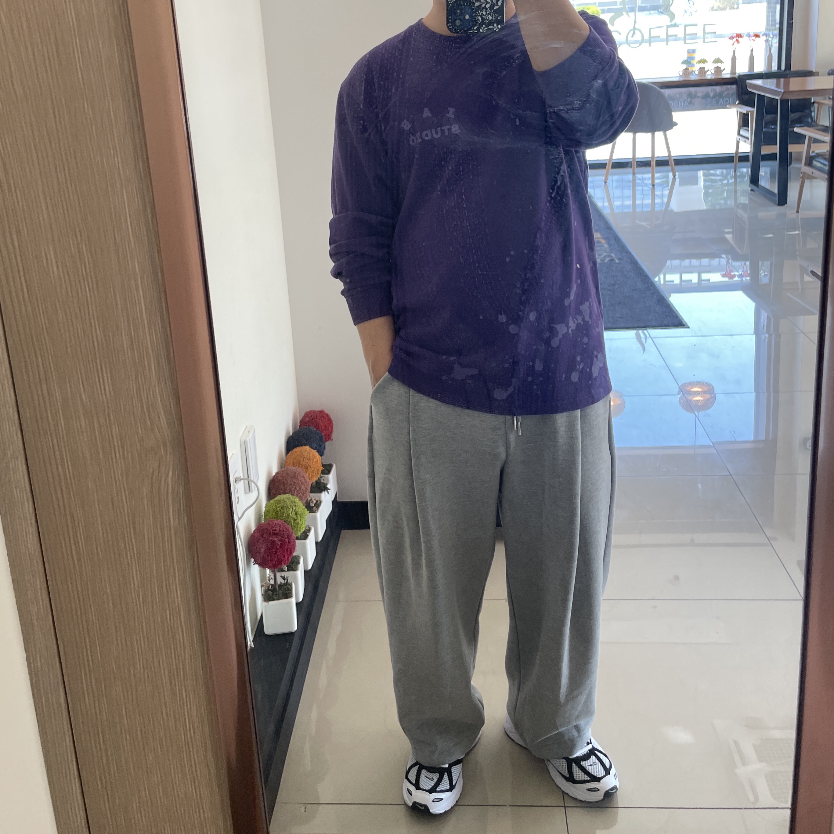 Nike Air Pegasus 2K5 White Black, IAB Studio Long Sleeve T-Shirt Purple Splashed 착용 스타일
