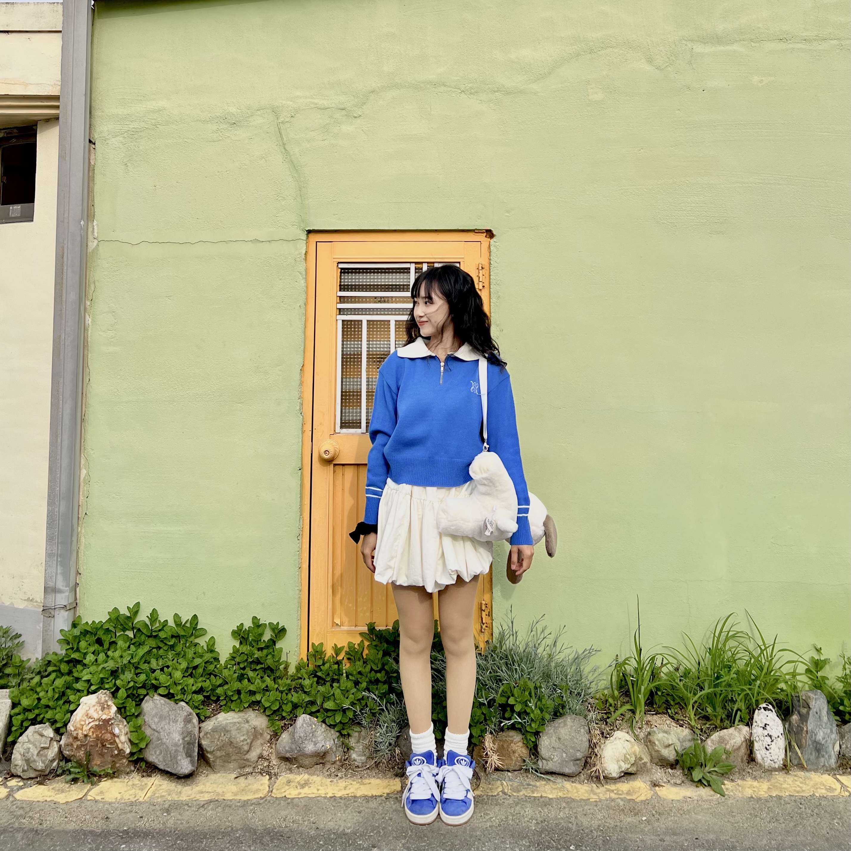 Adidas Campus 00s Semi Lucid Blue 착용 스타일 - 1