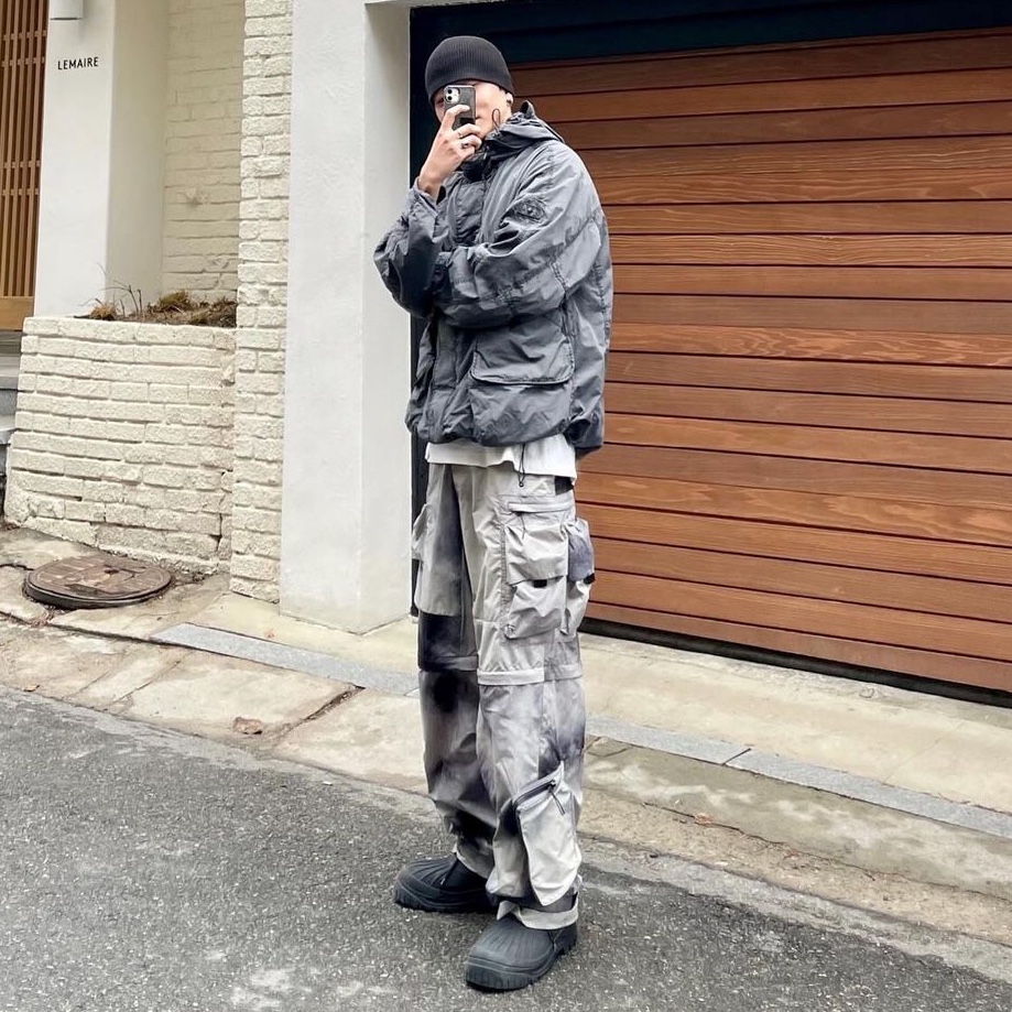Axel Arigato Cryo Combat Boots Black 착용 스타일 - 1