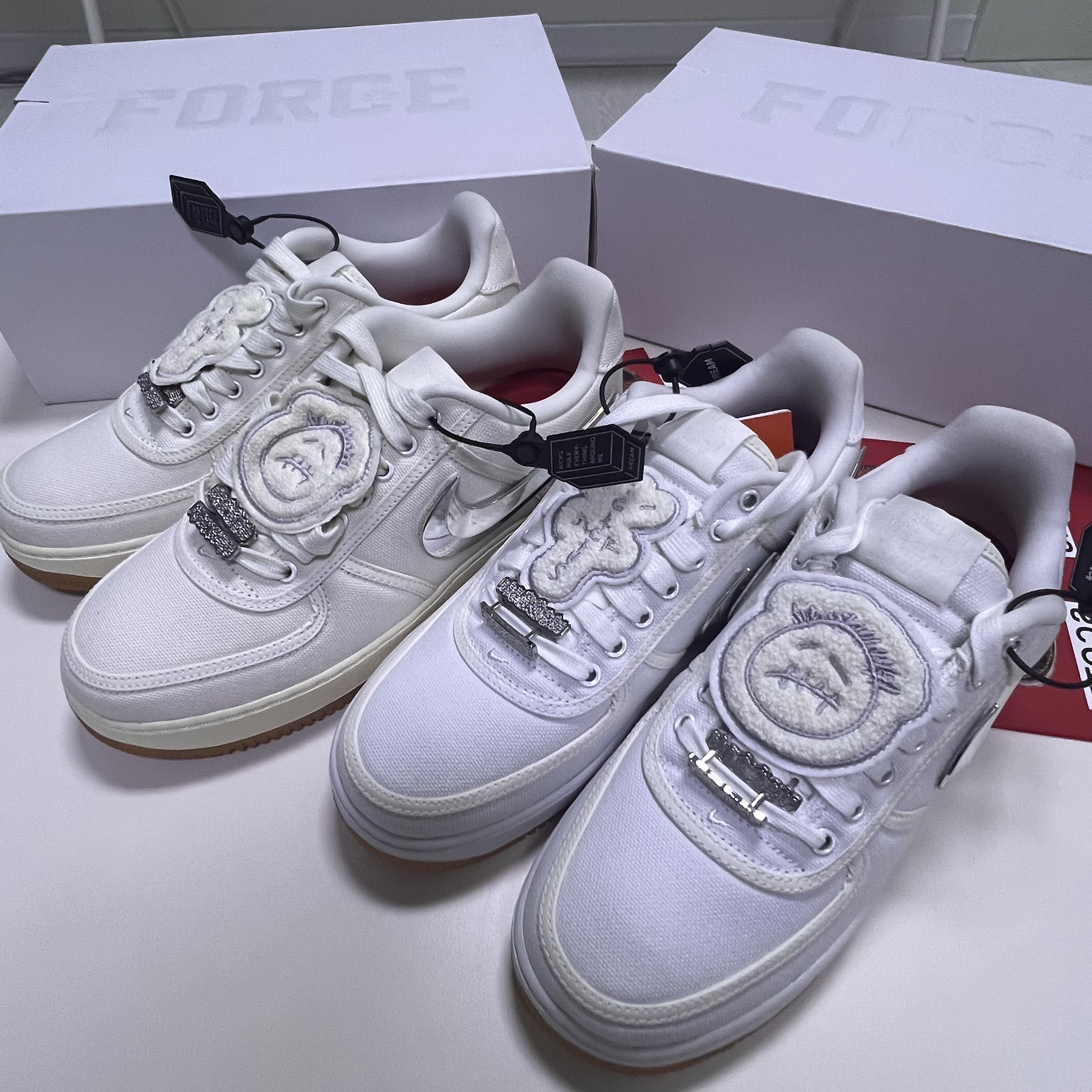 Nike x Travis Scott Air Force 1 Low White, Nike x Travis Scott Air Force 1 Low Sail 착용 스타일 - 3