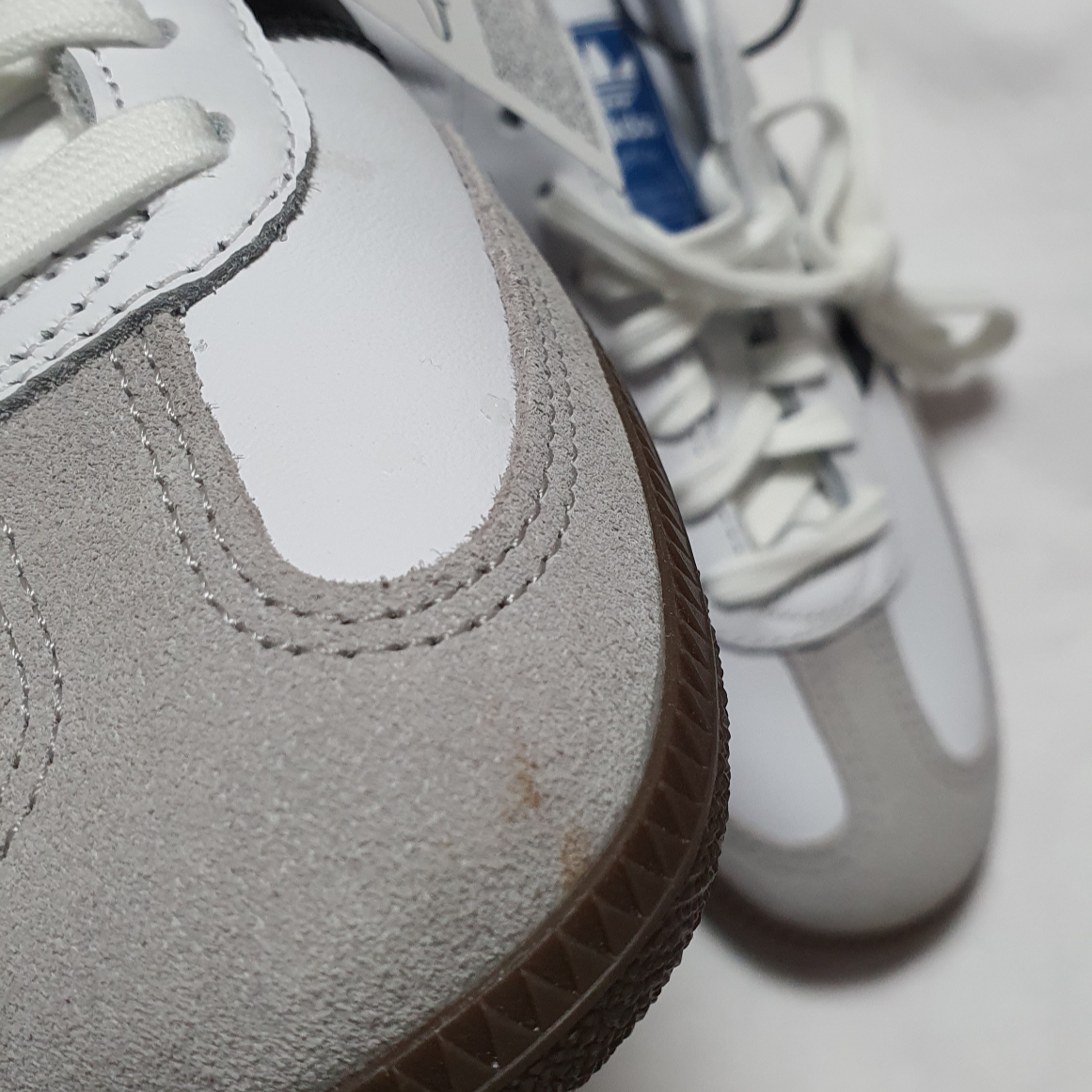 Adidas Samba OG Cloud White 착용 스타일 - 1