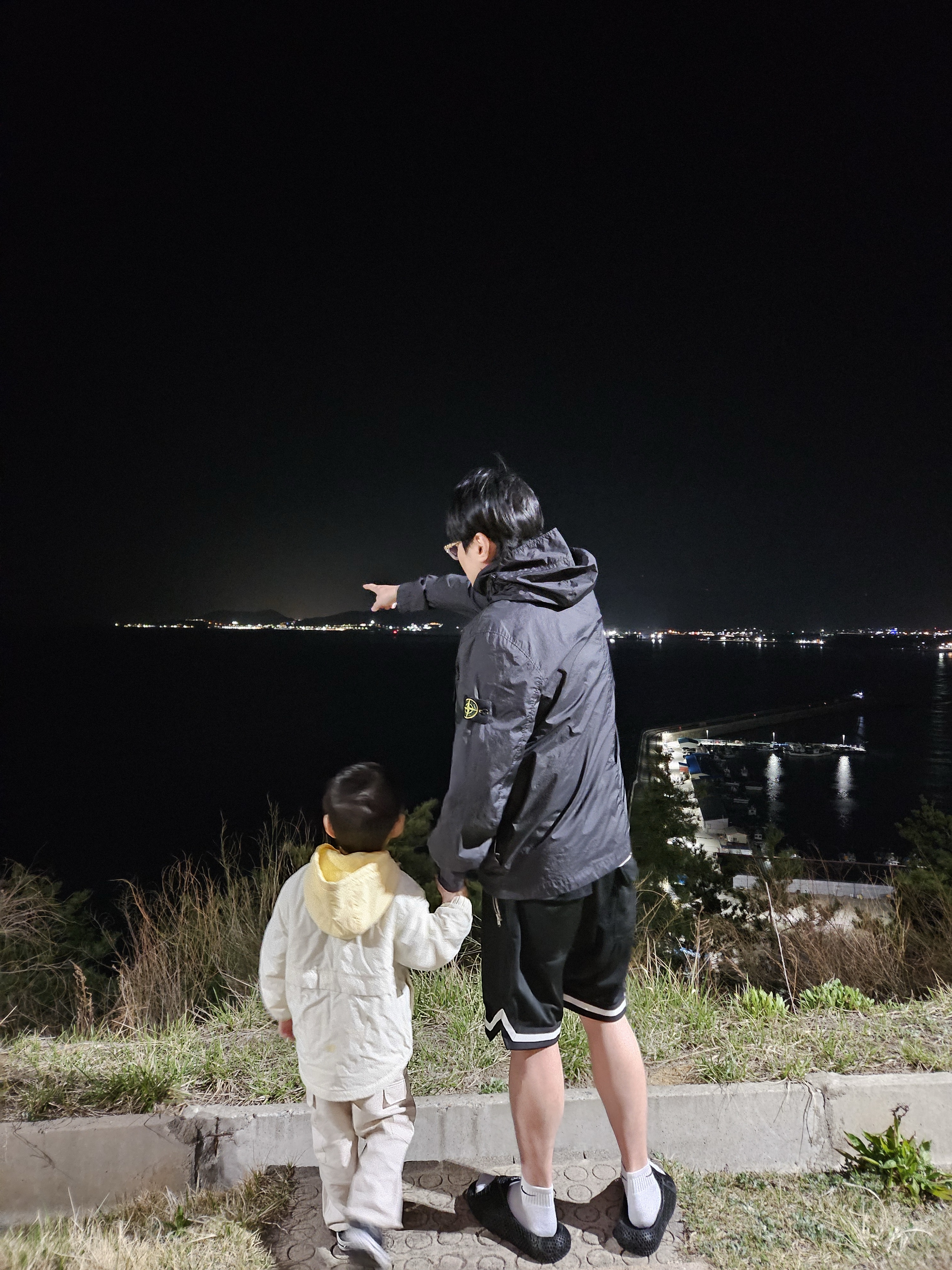 Stone Island 40223 Membrana 3L TC Garment Dyed Hooded Jacket Black - 22SS, Asics Actibreeze 3D Sandal Black Black 착용 스타일