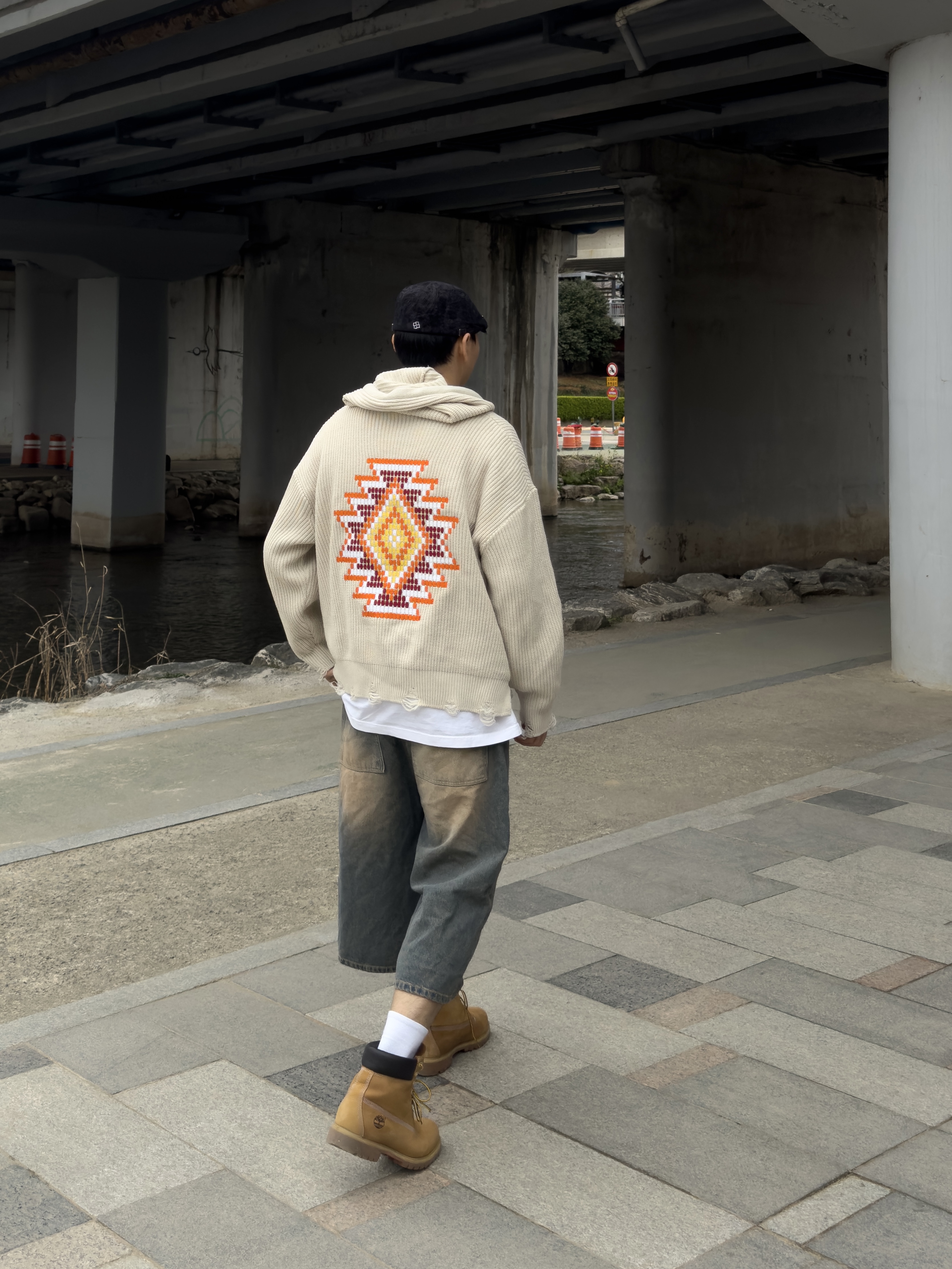 Nos Couleurs Paisley Rivet Hunting Cap Black, Timberland Premium 6 inch Waterproof Boot Wheat Nubuck - Wide 착용 스타일 - 4