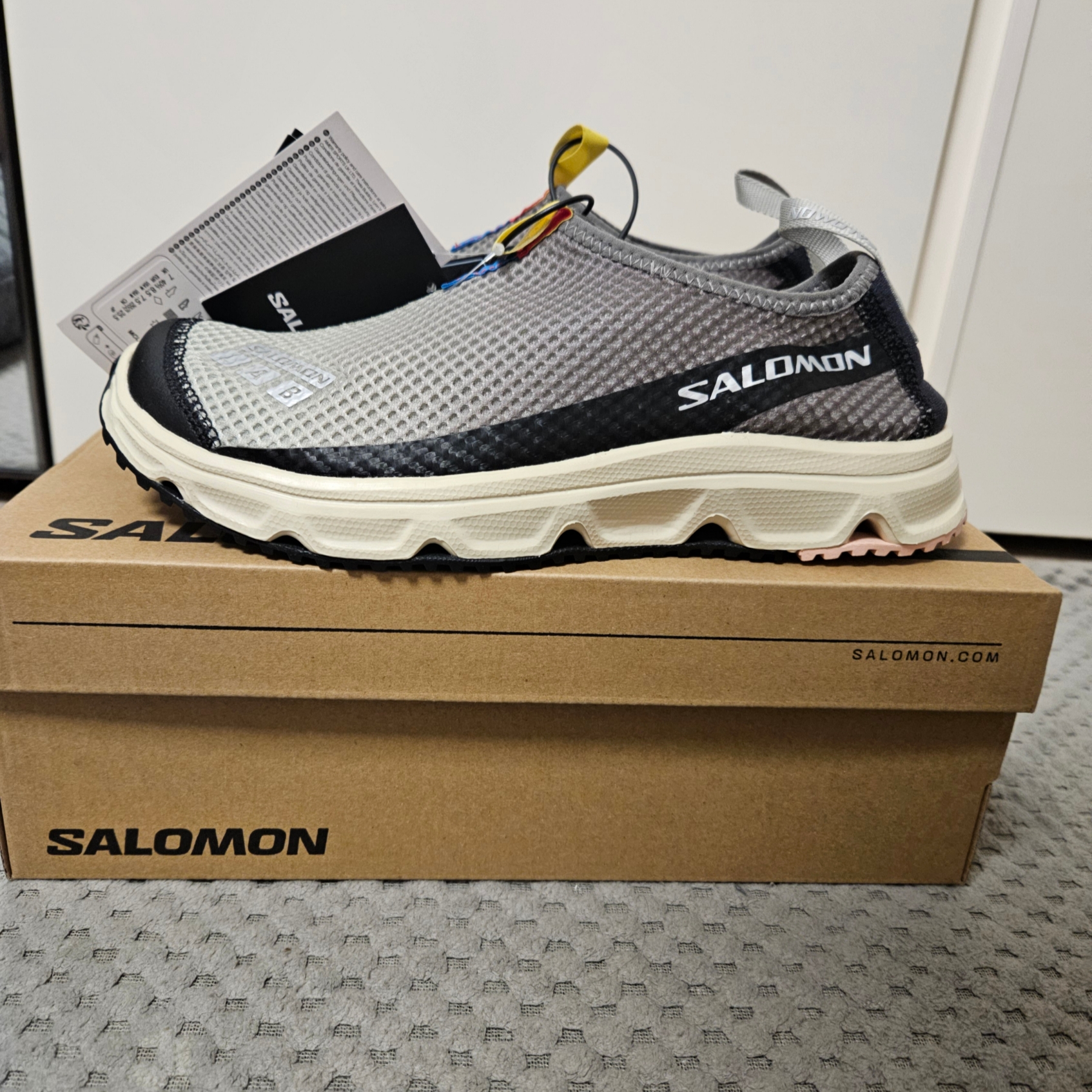 Salomon RX Moc 3.0 Pewter Desert 착용 스타일 - 2
