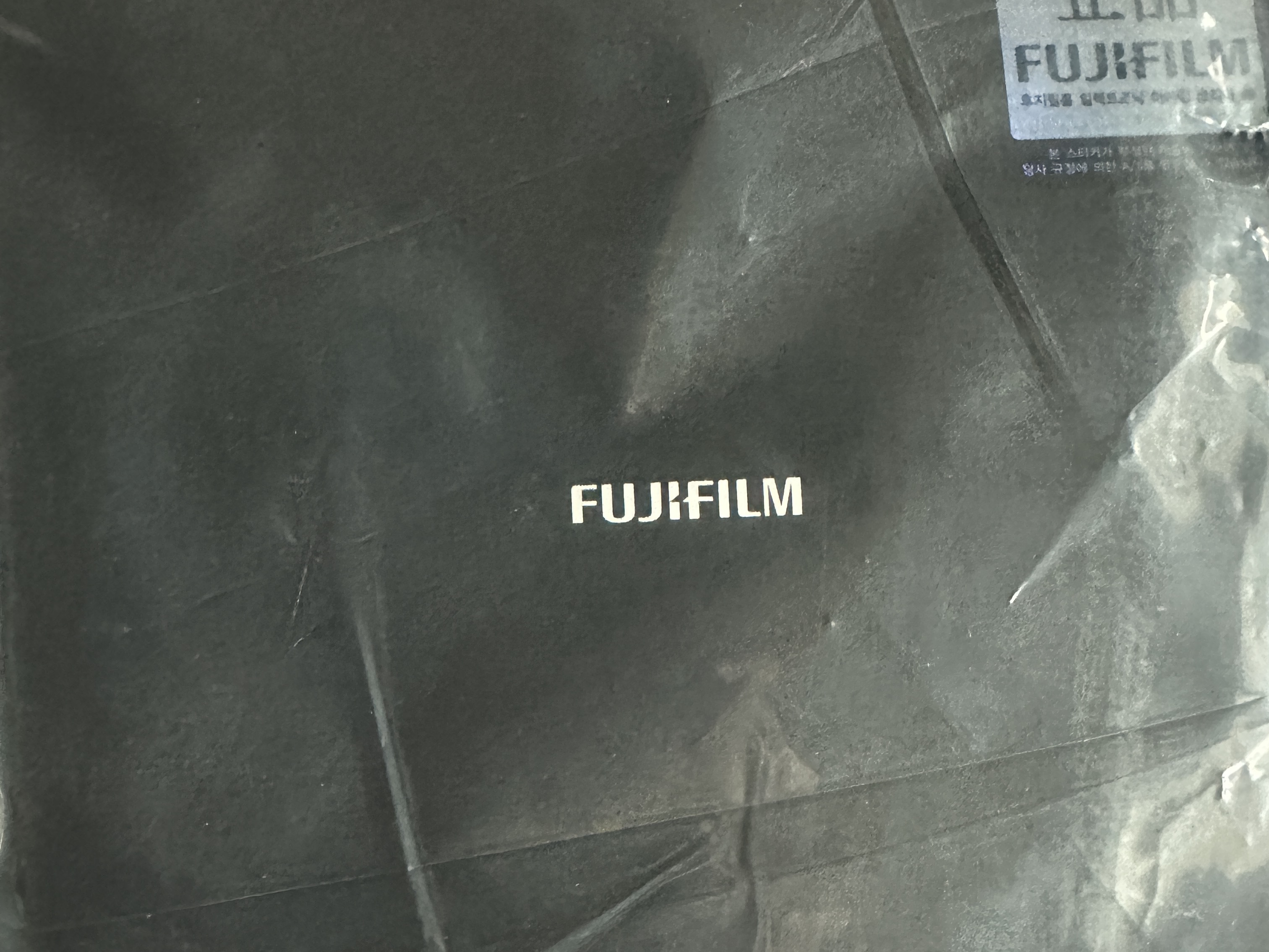 Fujifilm X100VI Silver (Korean Ver.) 착용 스타일