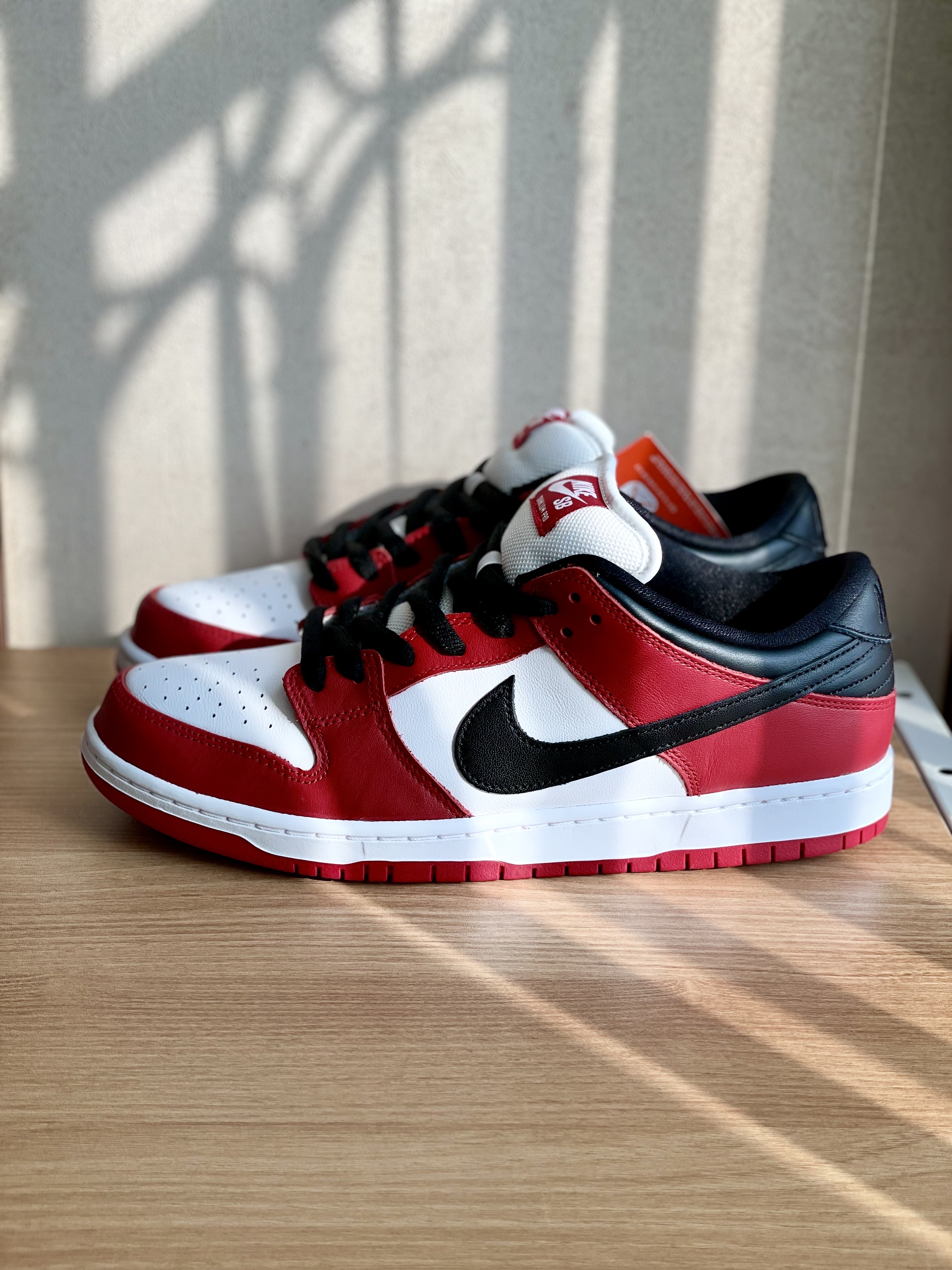 Nike SB Dunk Low Pro Chicago 착용 스타일 - 2
