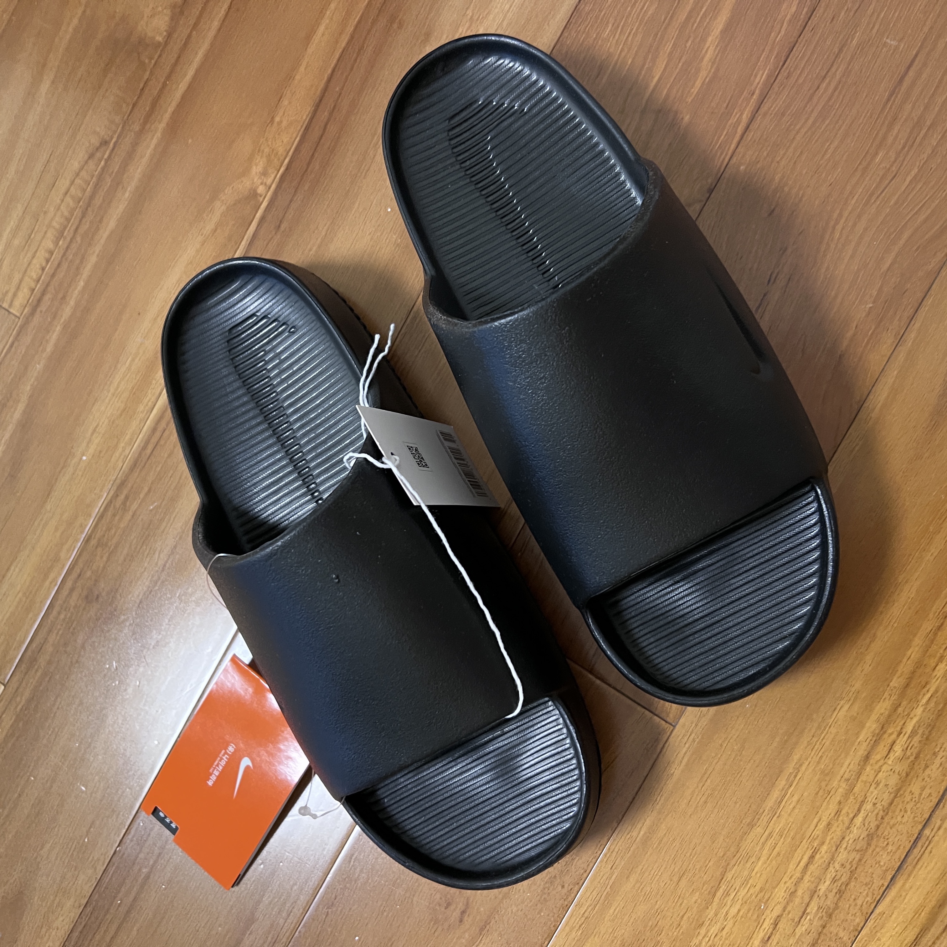 (W) Nike Calm Slide Black 착용 스타일