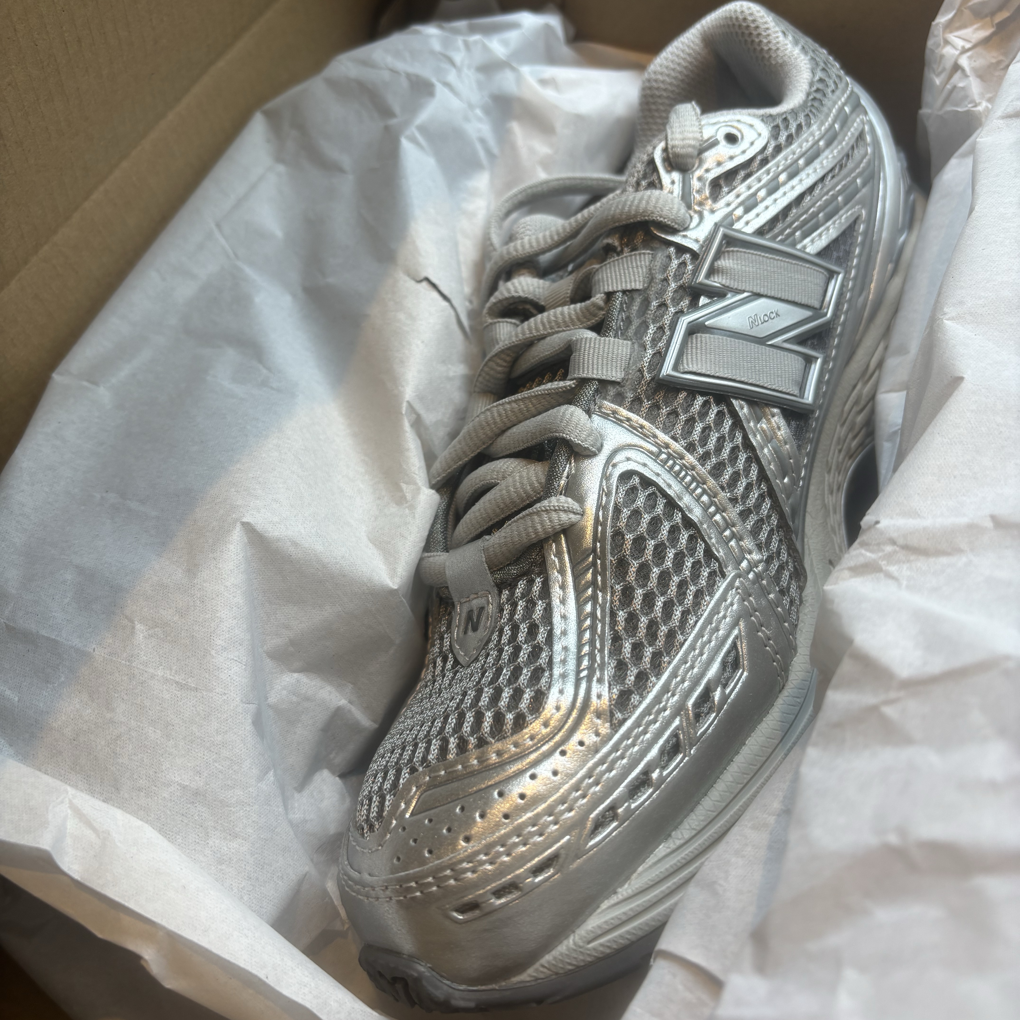 New Balance 1906R Harbor Grey Silver Metalic 착용 스타일
