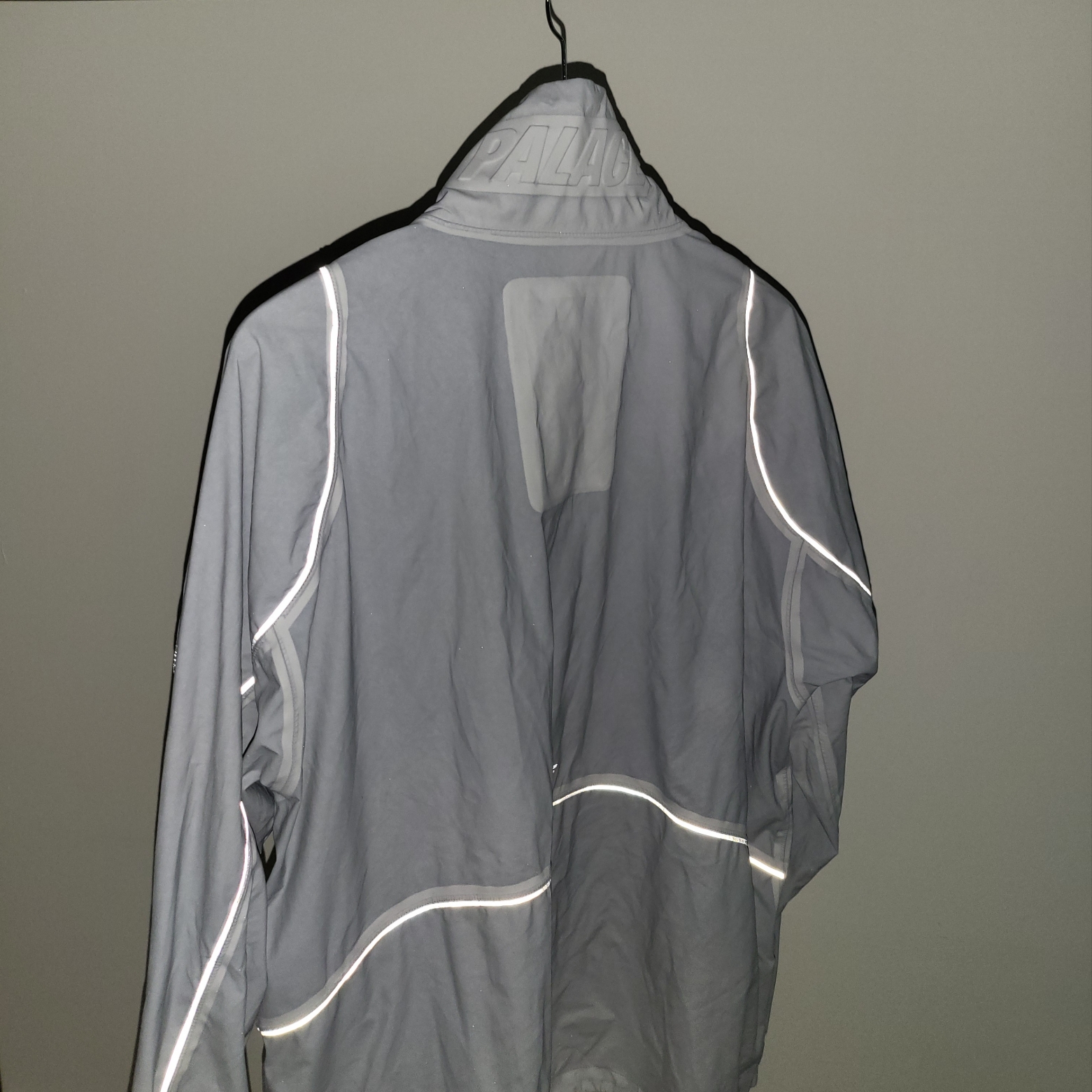 Palace Gore-Tex S-Lite Jacket Grey - 23SS 착용 스타일 - 2