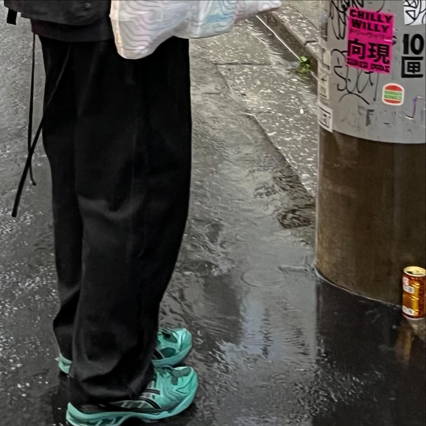 Asics x Unaffected Gel-Kayano 14 Uranus Green, Porter PX Tanker 2way Vertical Tote Bag M Silver Gray 착용 스타일 - 2