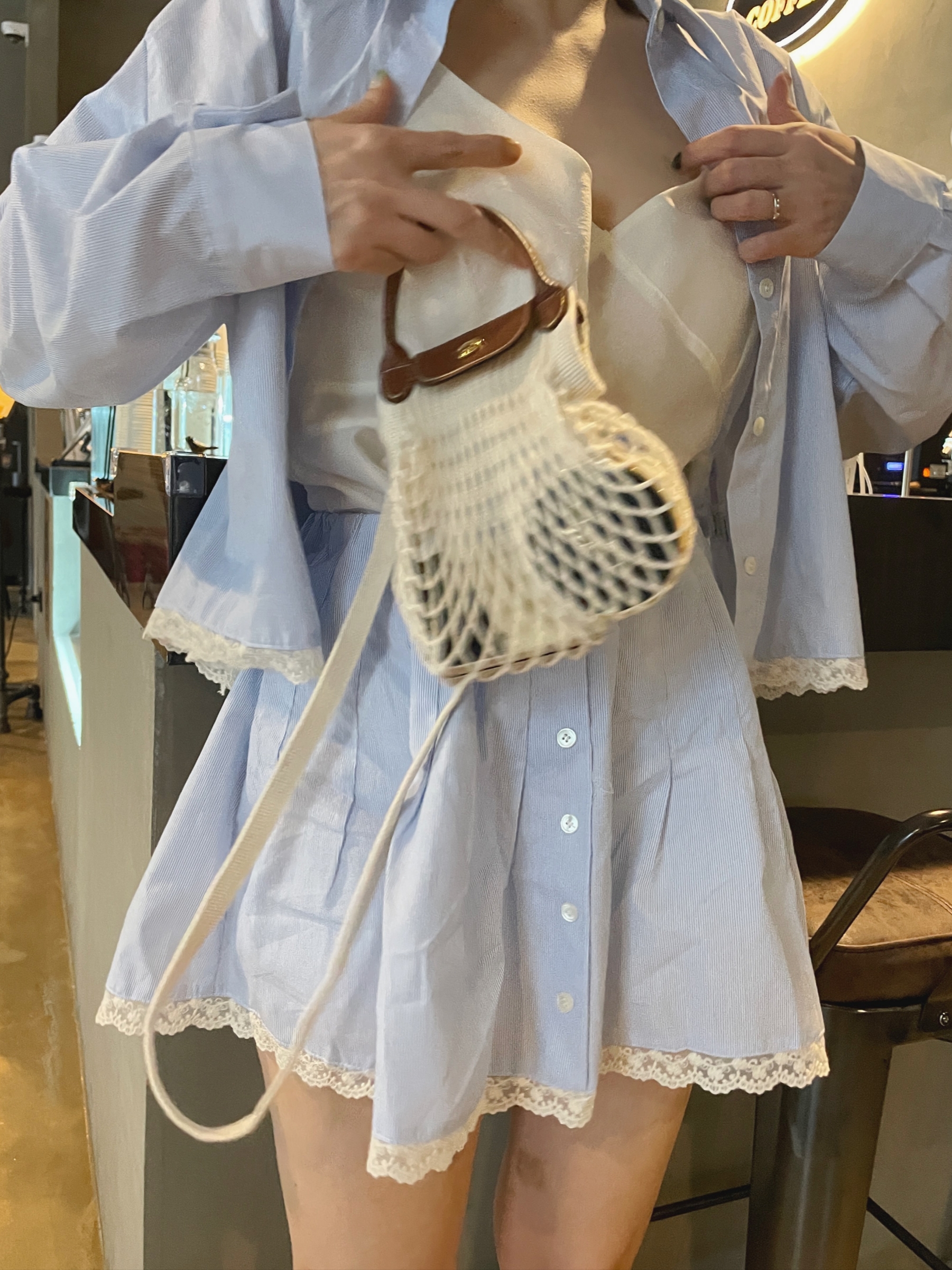 Longchamp Le Pliage Filet Crossbody Bag XS Ecru 착용 스타일 - 2