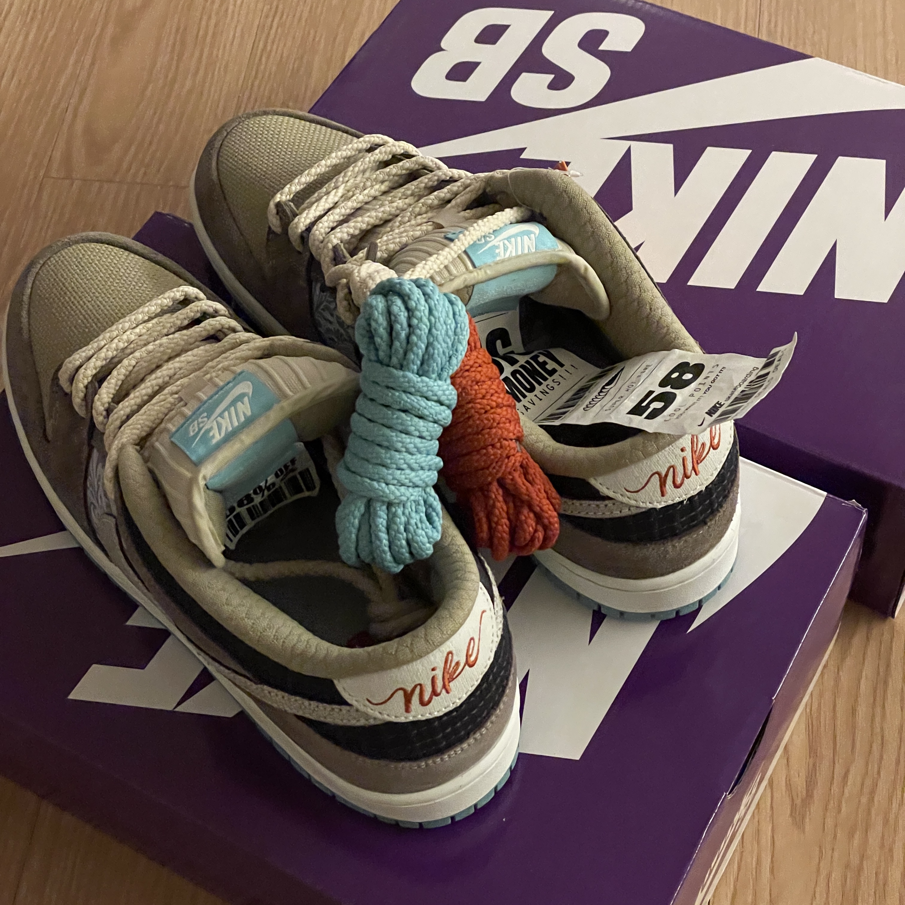 Nike SB Dunk Low Pro Big Money Saving 착용 스타일 - 3