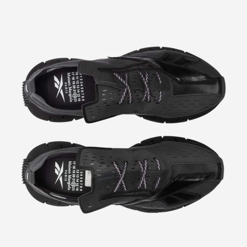 Reebok x Maison Margiela Zig 3D Storm Memory of Shoes Black 착용 스타일 - 1