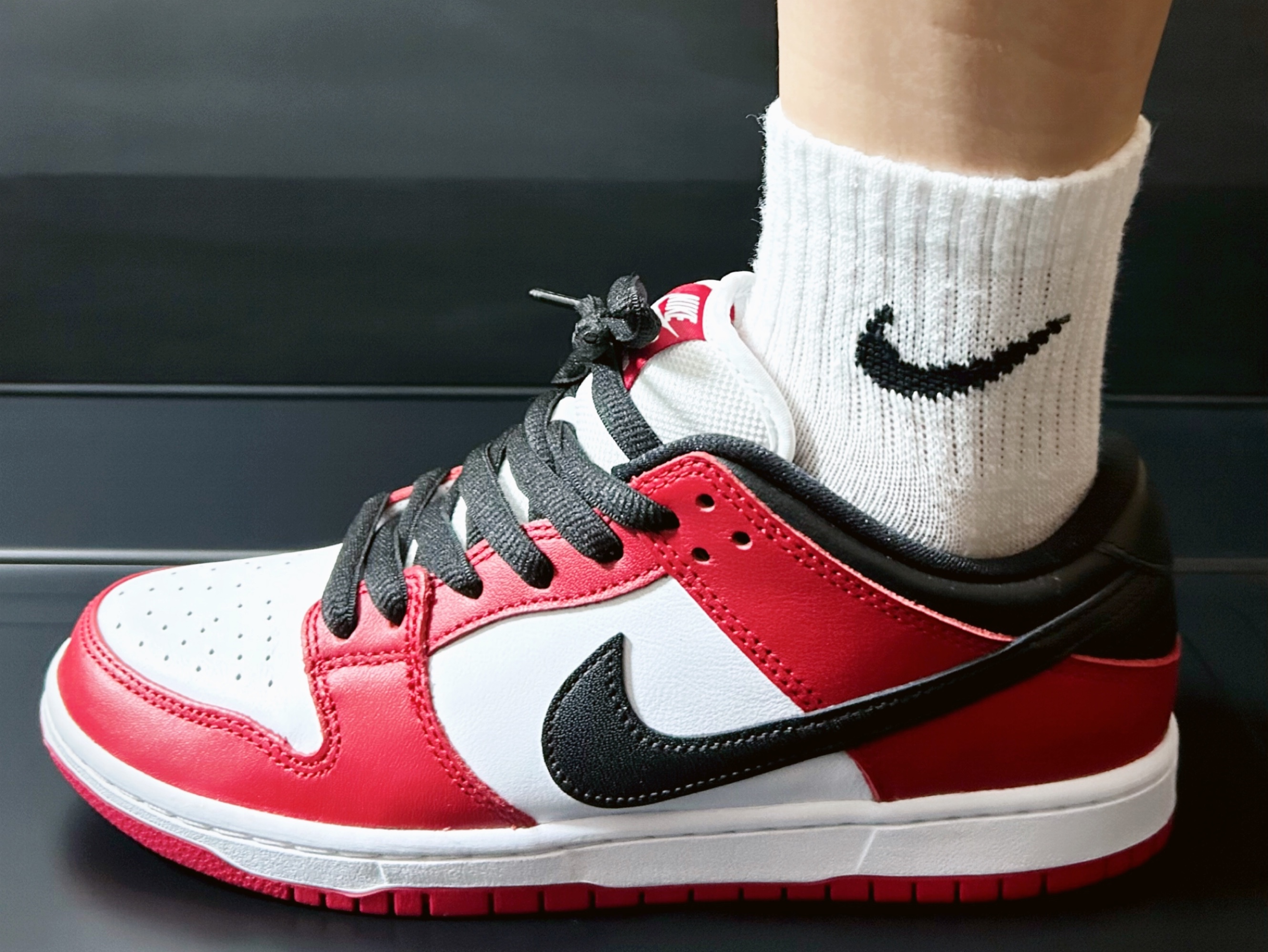 Nike SB Dunk Low Pro Chicago 착용 스타일