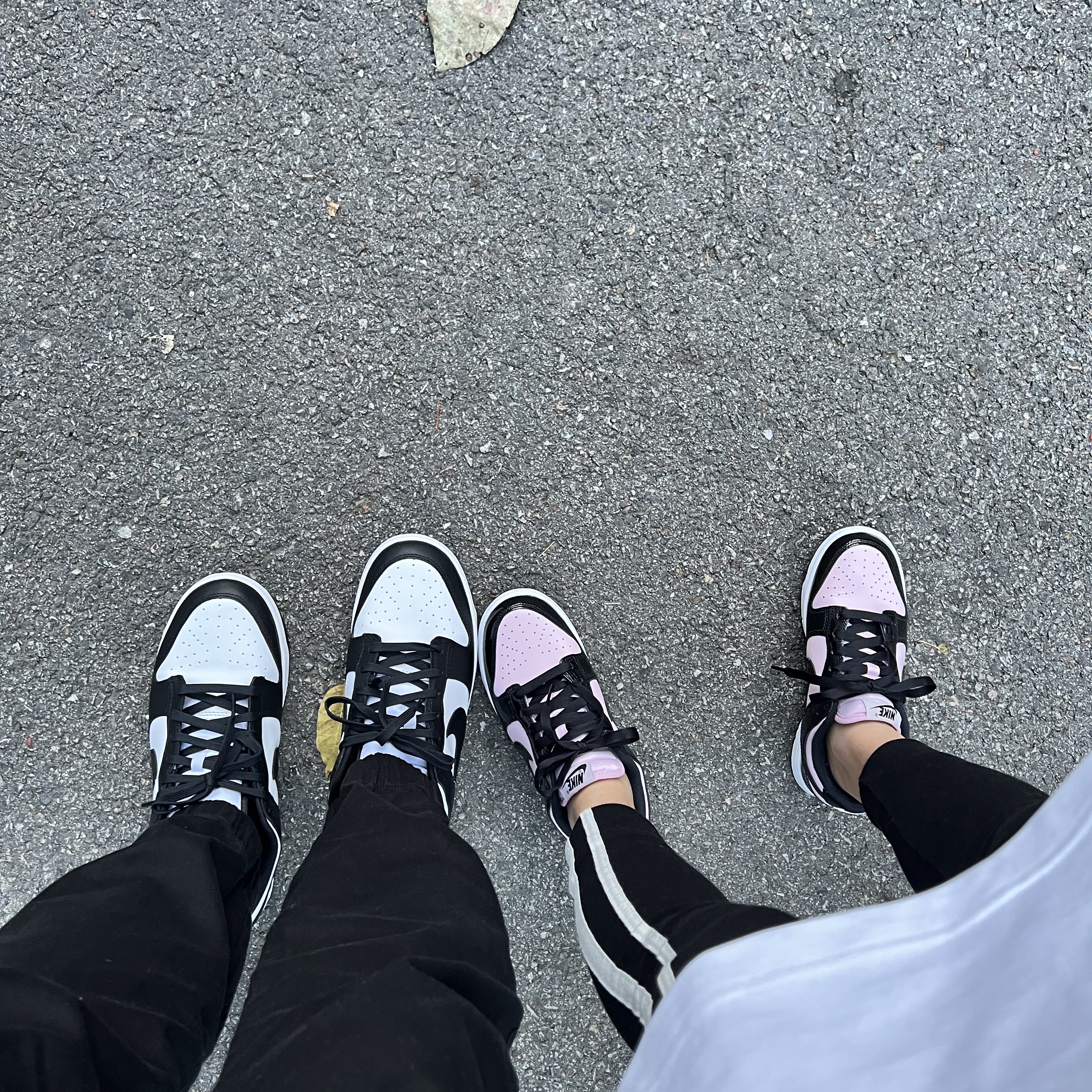 (W) Nike Dunk Low Essential Pink Foam Black, Nike Dunk Low Retro Black 착용 스타일 - 1