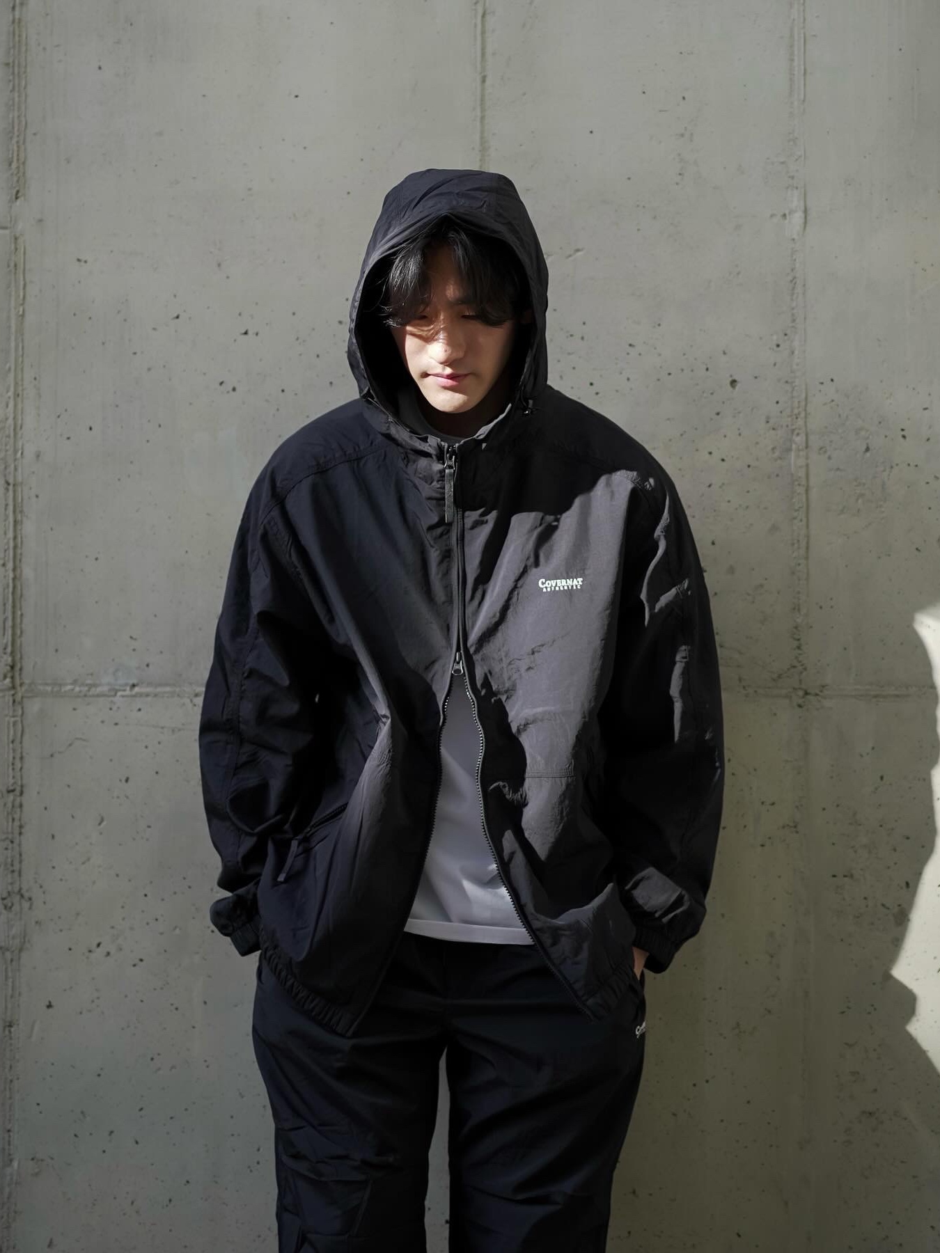 Nike x Supreme Air Max Tailwind 4 Black 착용 스타일 - 3