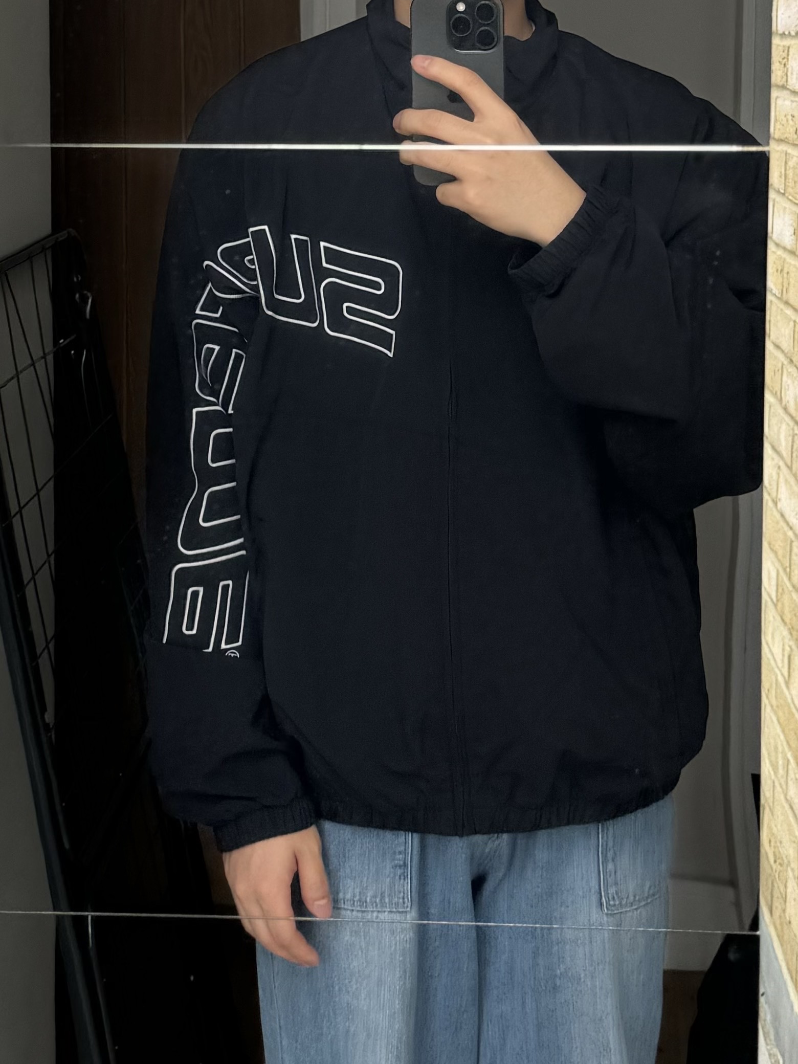 Supreme Curve Track Jacket Black - 24SS 착용 스타일