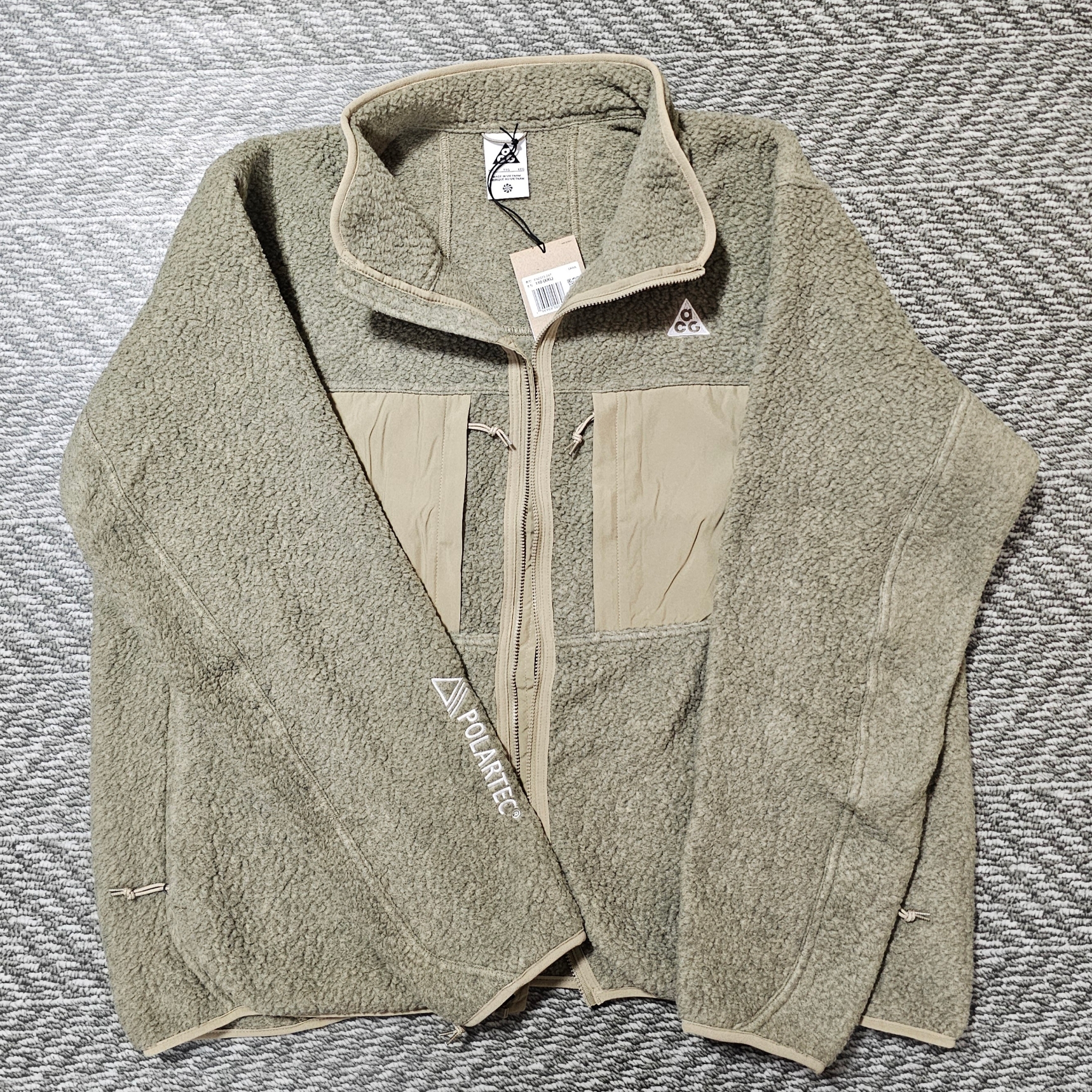 Nike ACG Arctic Wolf Full Zip Top Khaki Light Iron Ore - Asia 착용 스타일 - 1