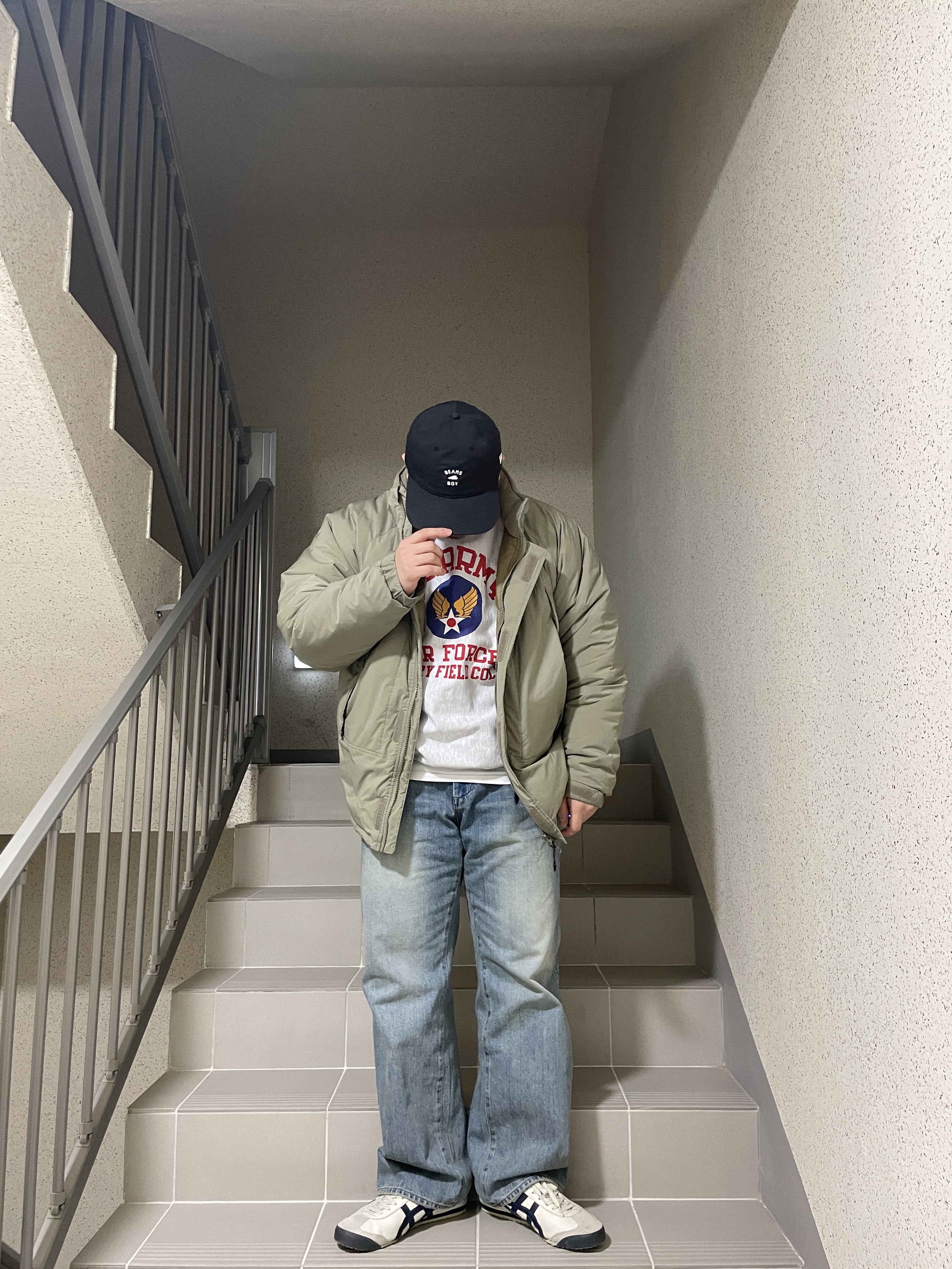 Onitsuka Tiger Mexico 66 Birch 착용 스타일 - 3