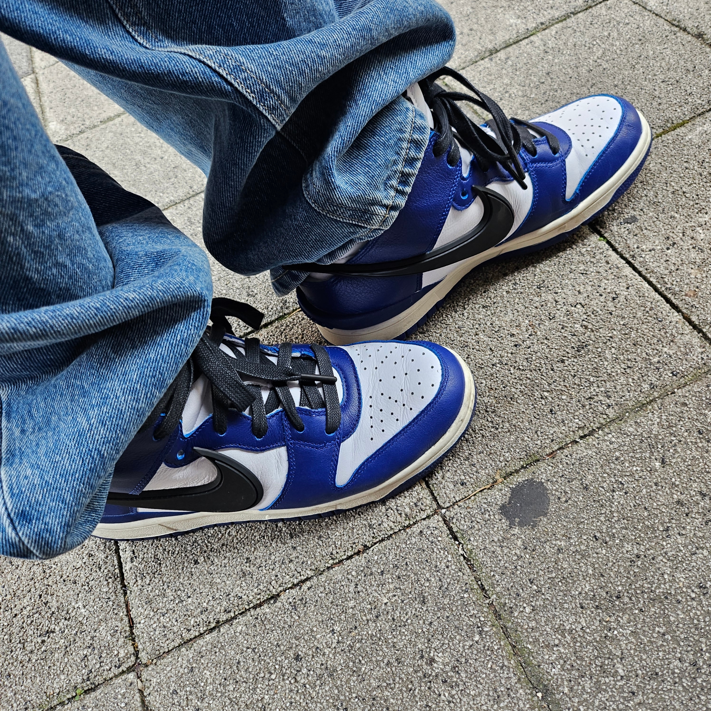 Nike x Ambush Dunk High Deep Royal Blue 착용 스타일 - 2