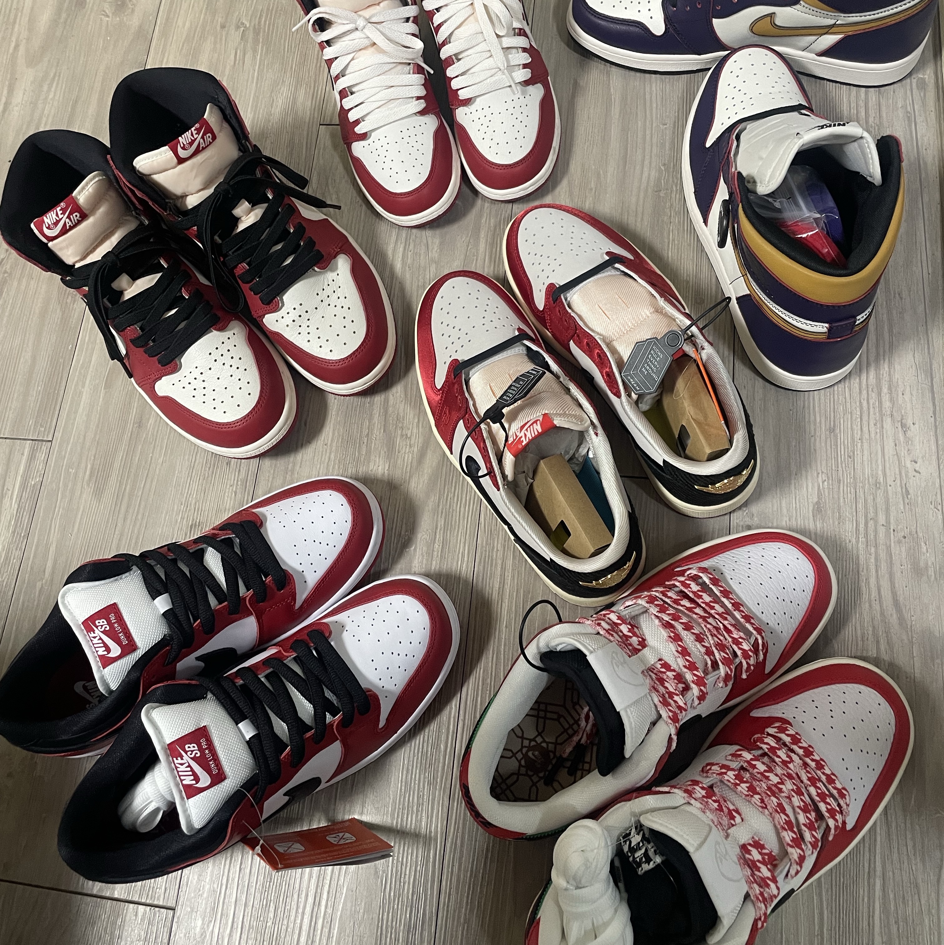 Jordan 1 Retro High OG Chicago 2022, (GS) Jordan 1 Retro High OG Chicago 2022 착용 스타일 - 1