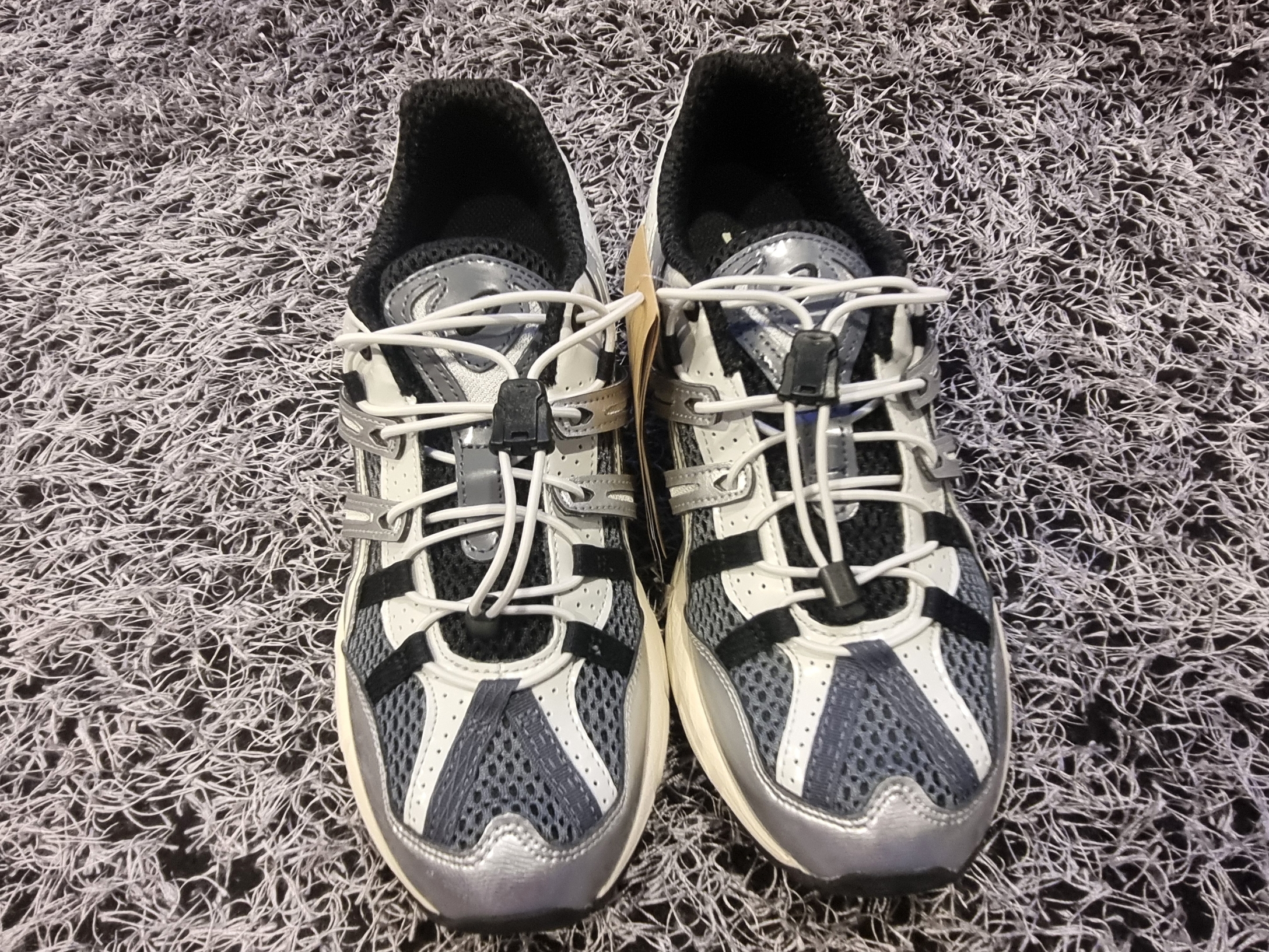 Asics Unlimited Gel-Sonoma 15-50 Steel Grey Pure Silver 착용 스타일 - 4