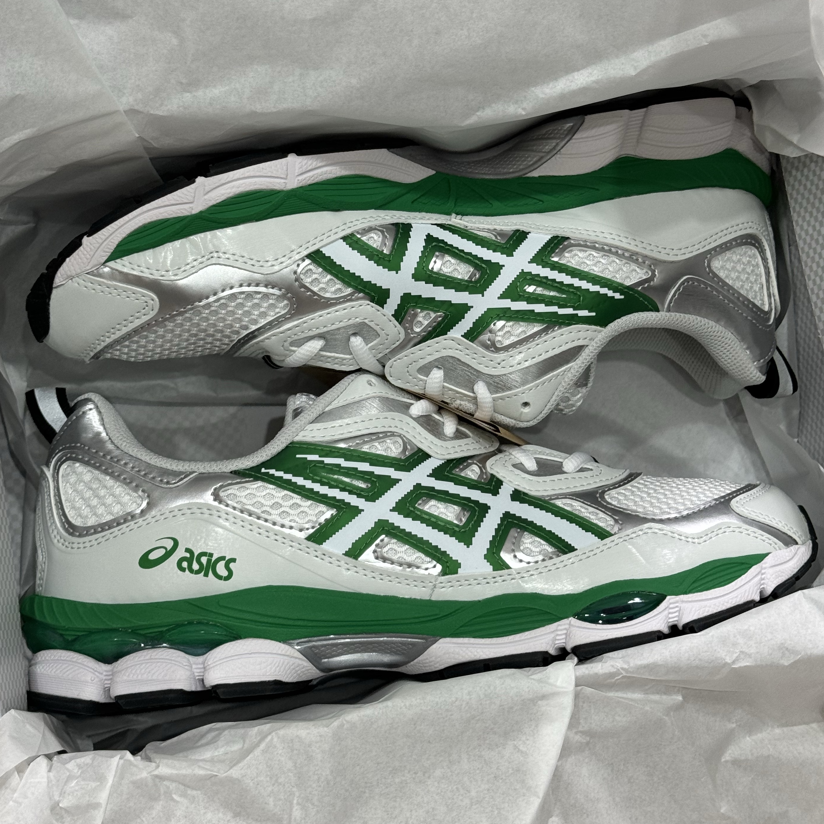 Asics x Hidden NY Gel-NYC White Jolly Green 착용 스타일 - 1