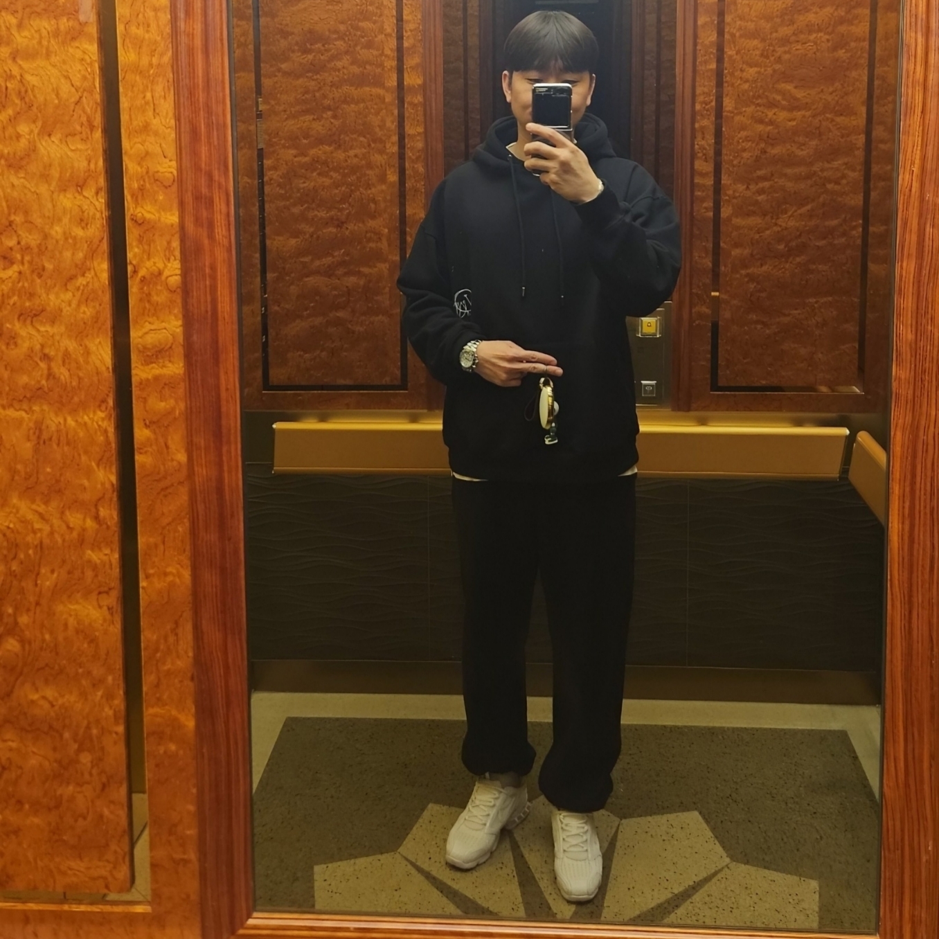 Nike Air Zoom Spiridon Cage 2 Triple White, Safarispot Basic Safari Heavy Sweat Pants Black 착용 스타일 - 1