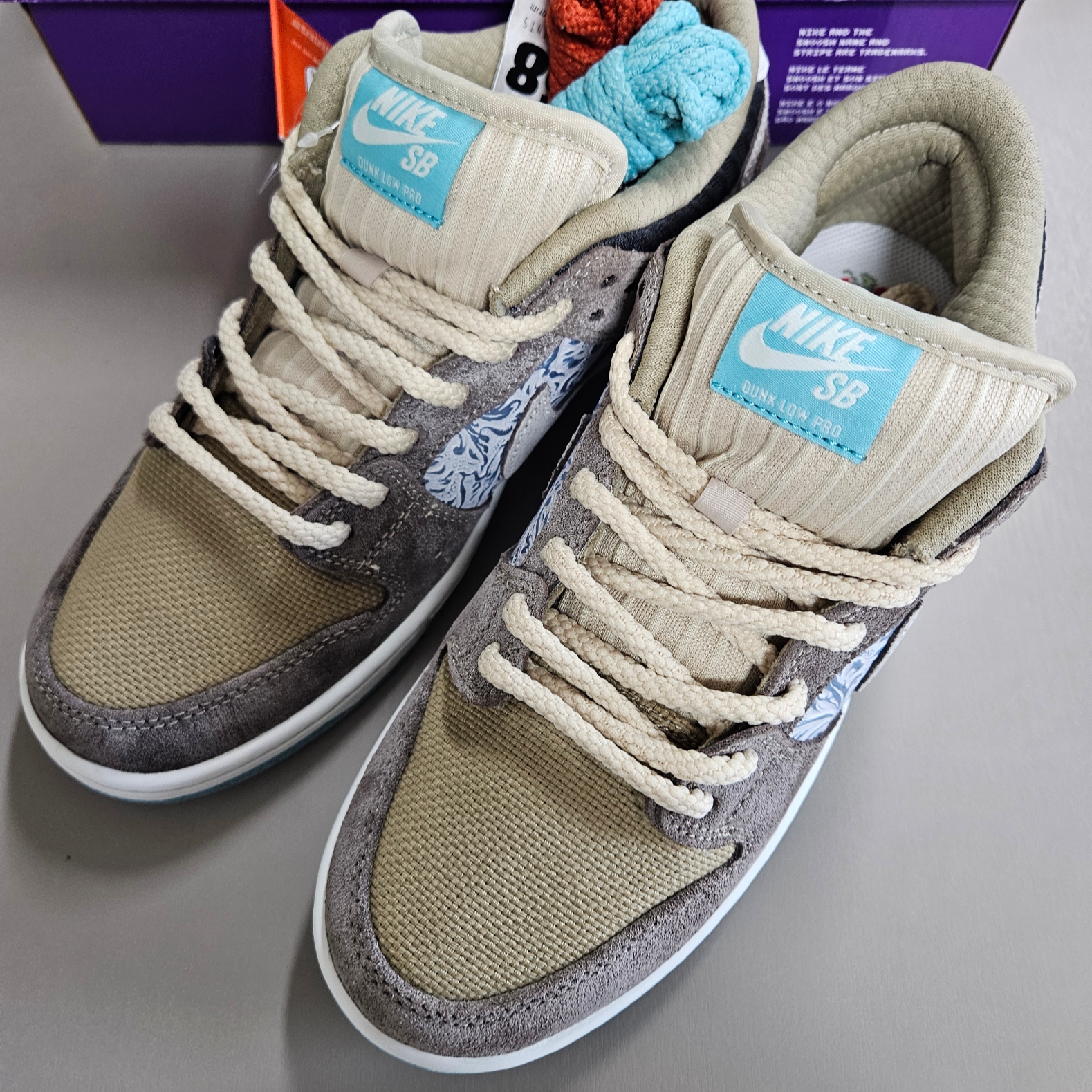 Nike SB Dunk Low Pro Big Money Saving 착용 스타일 - 2