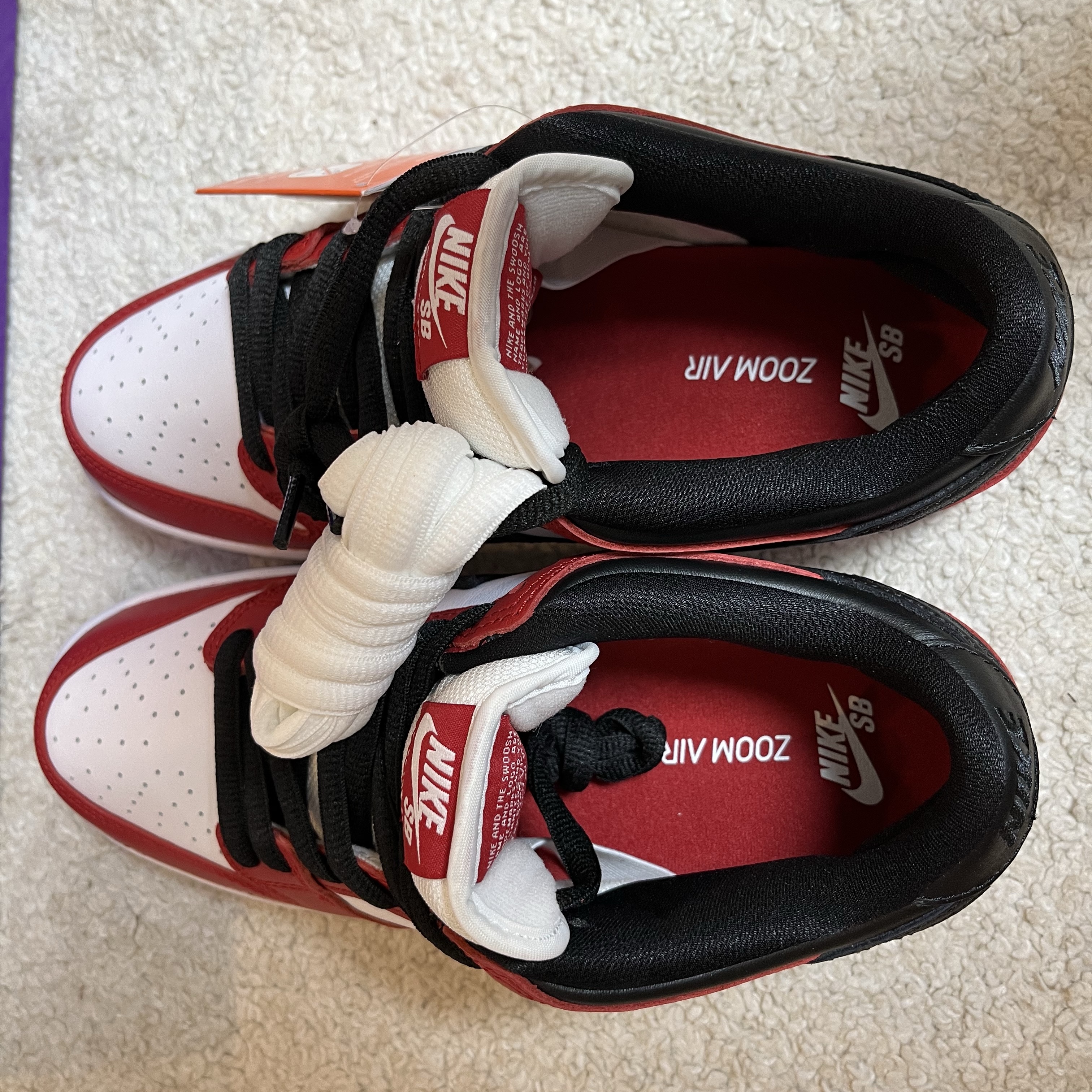 Nike SB Dunk Low Pro Chicago 착용 스타일 - 3