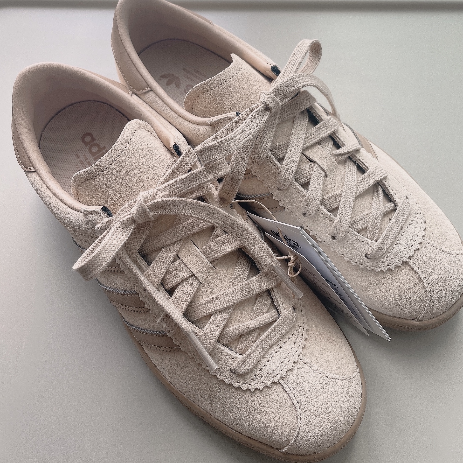 Adidas Stadt Magic Beige 착용 스타일