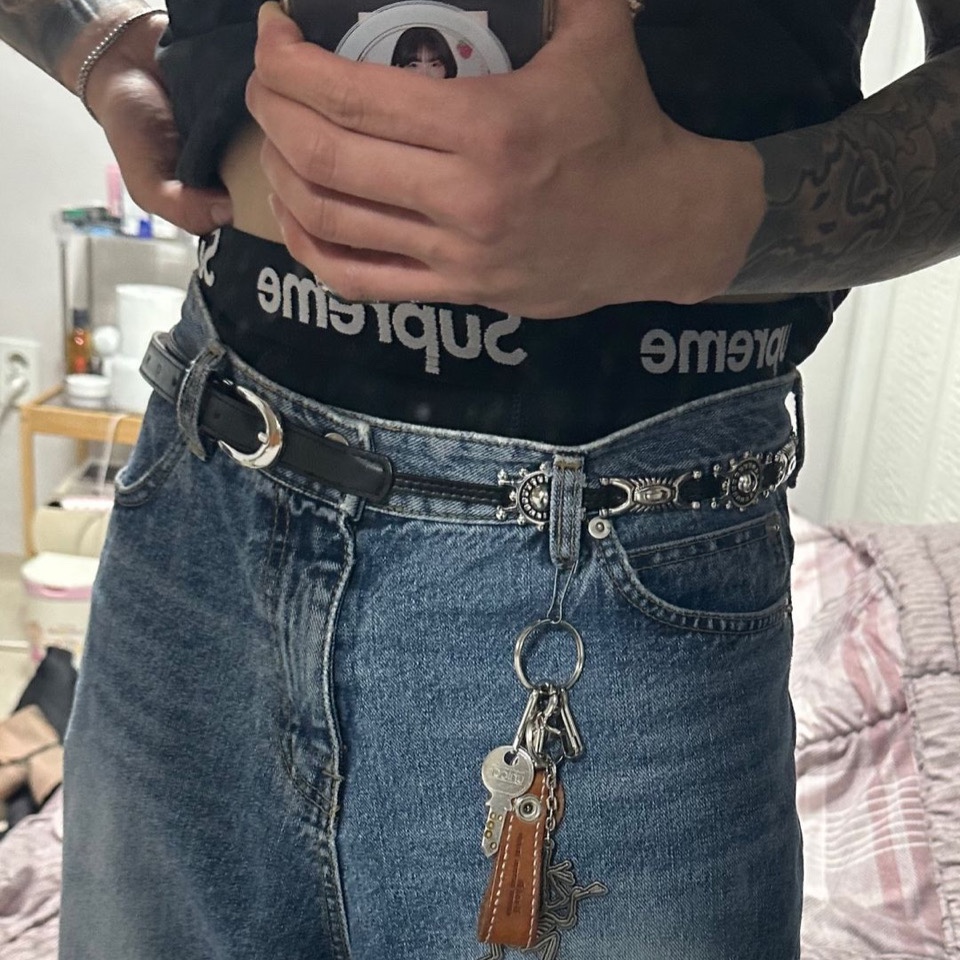 Supreme Hanes Boxer Briefs Black (4 Pack), Arc'teryx Keyring Metal 착용 스타일