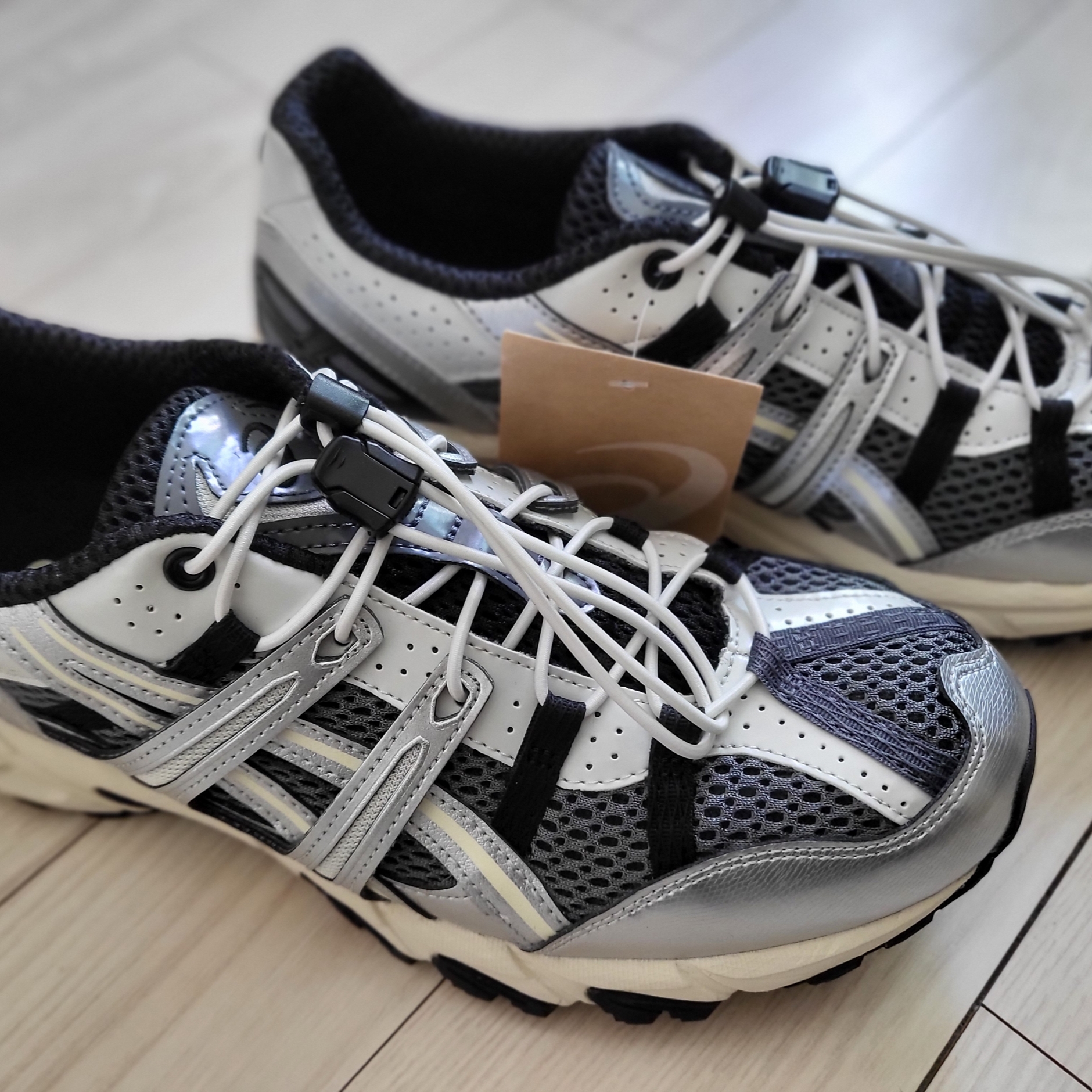 Asics Unlimited Gel-Sonoma 15-50 Steel Grey Pure Silver 착용 스타일 - 1