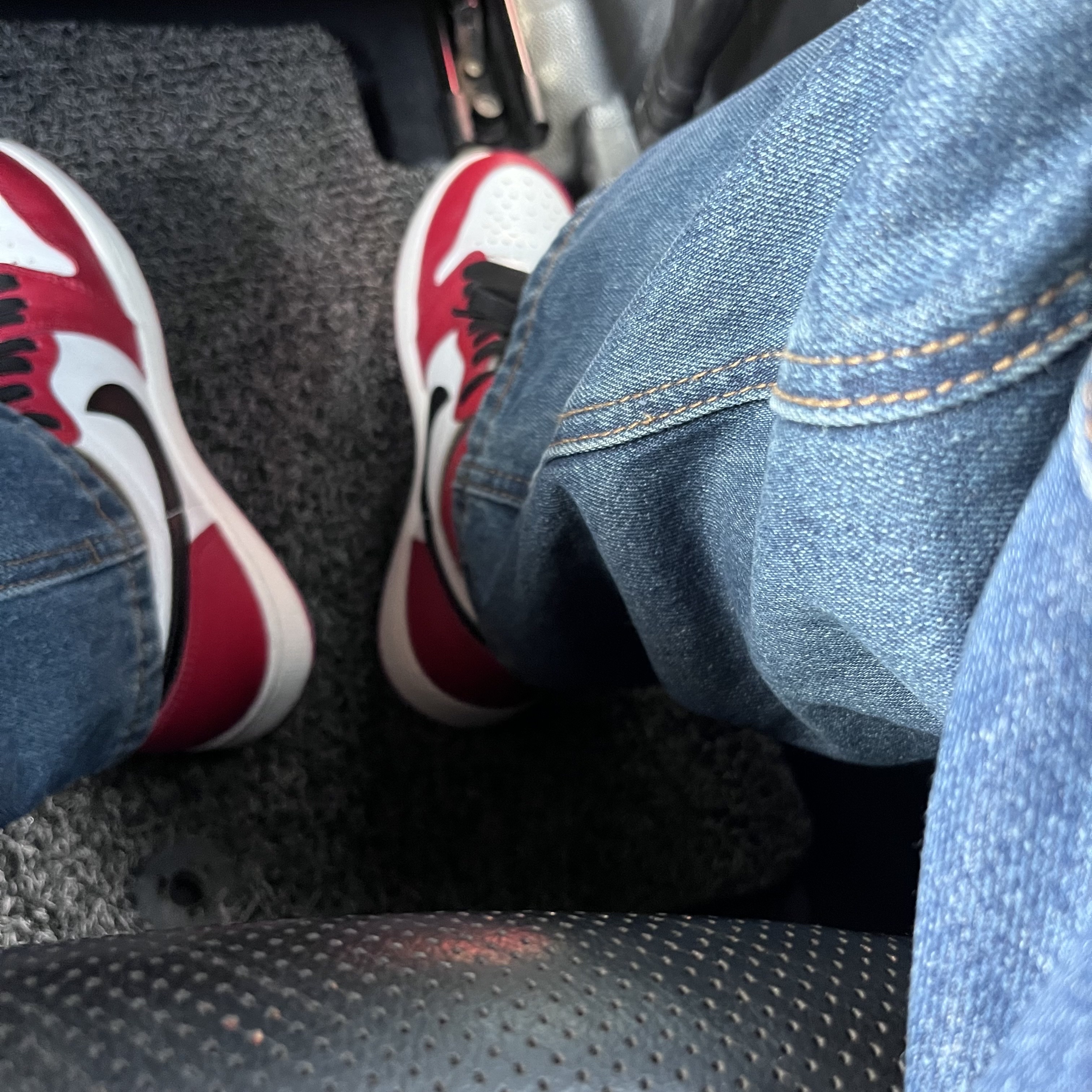 Jordan 1 Retro High OG Chicago 2022 착용 스타일