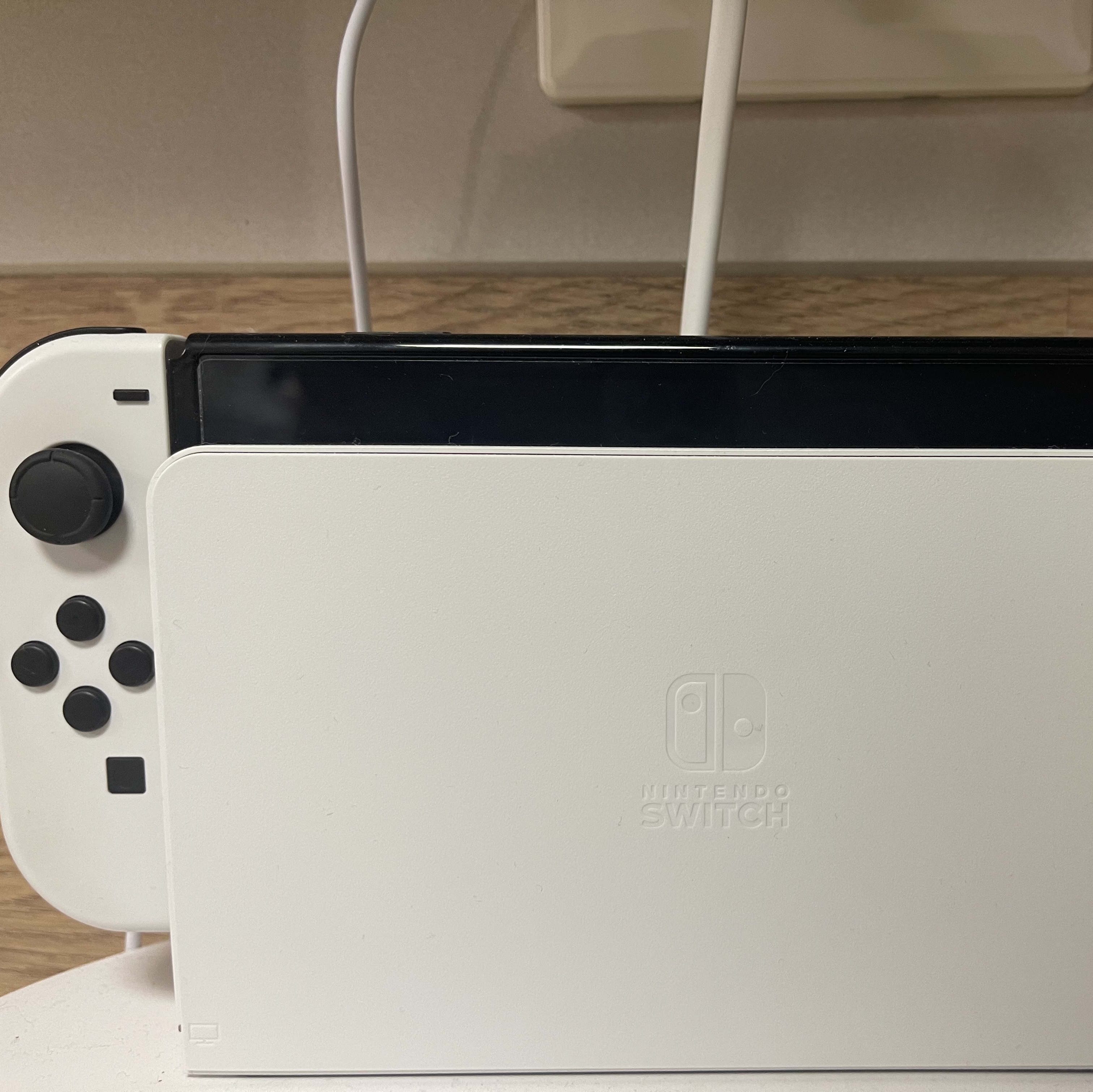 Nintendo Switch OLED White (Korean Ver.) 착용 스타일