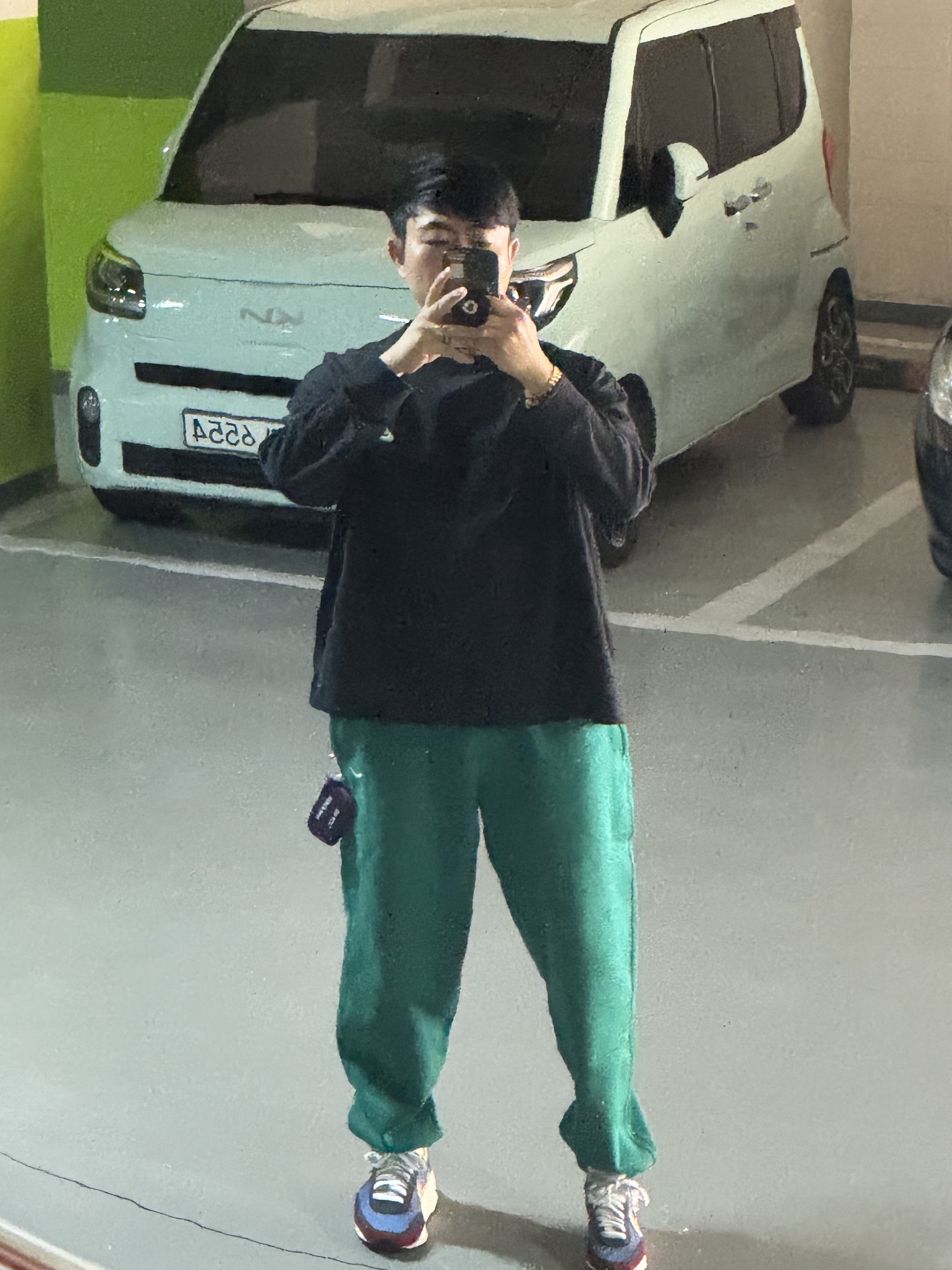 Nike NRG Solo Swoosh Fleece Pants Mystic Green - US/EU, Nike x Peaceminusone LS T-Shirt Black (DR0098-010) 착용 스타일 - 1