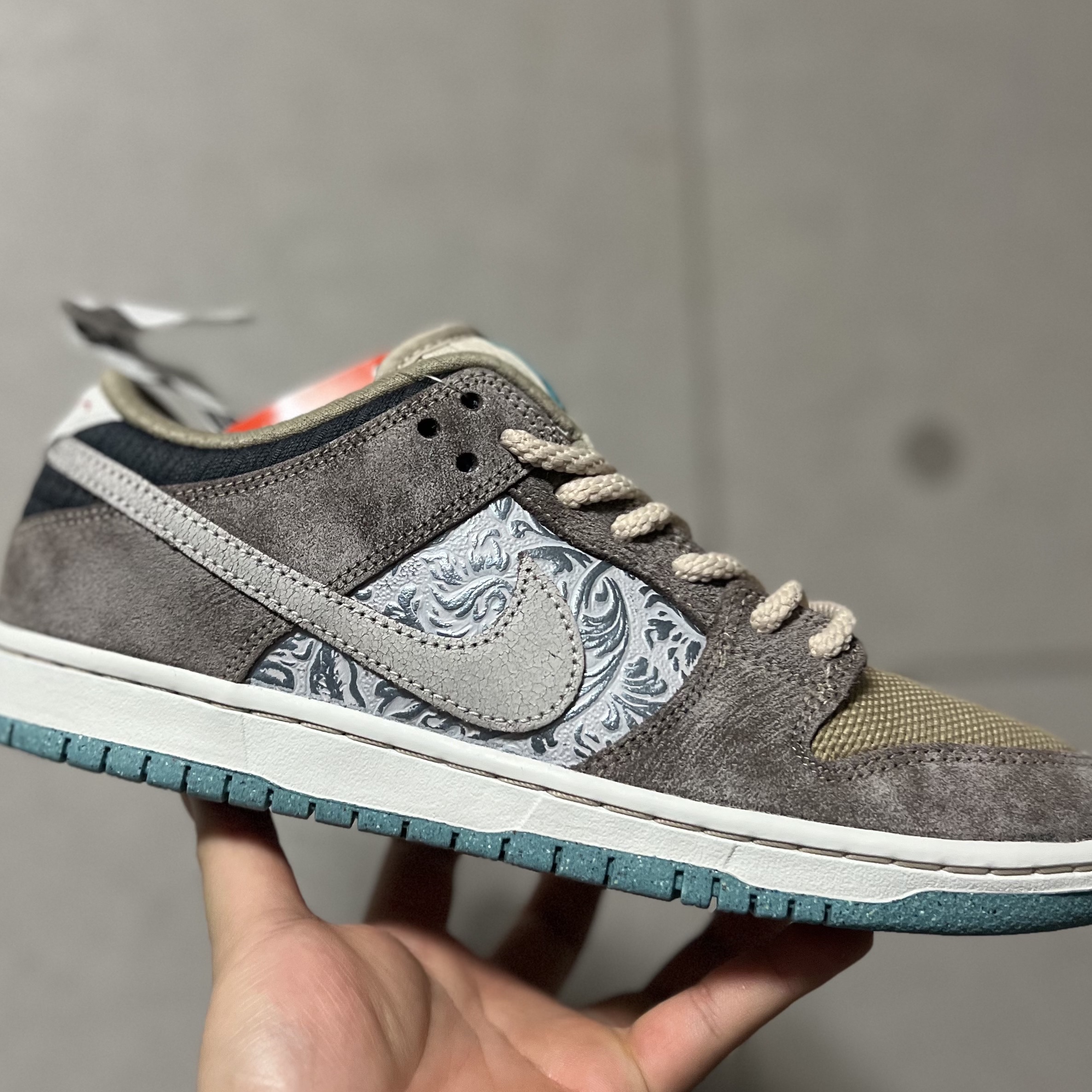 Nike SB Dunk Low Pro Big Money Saving 착용 스타일 - 4
