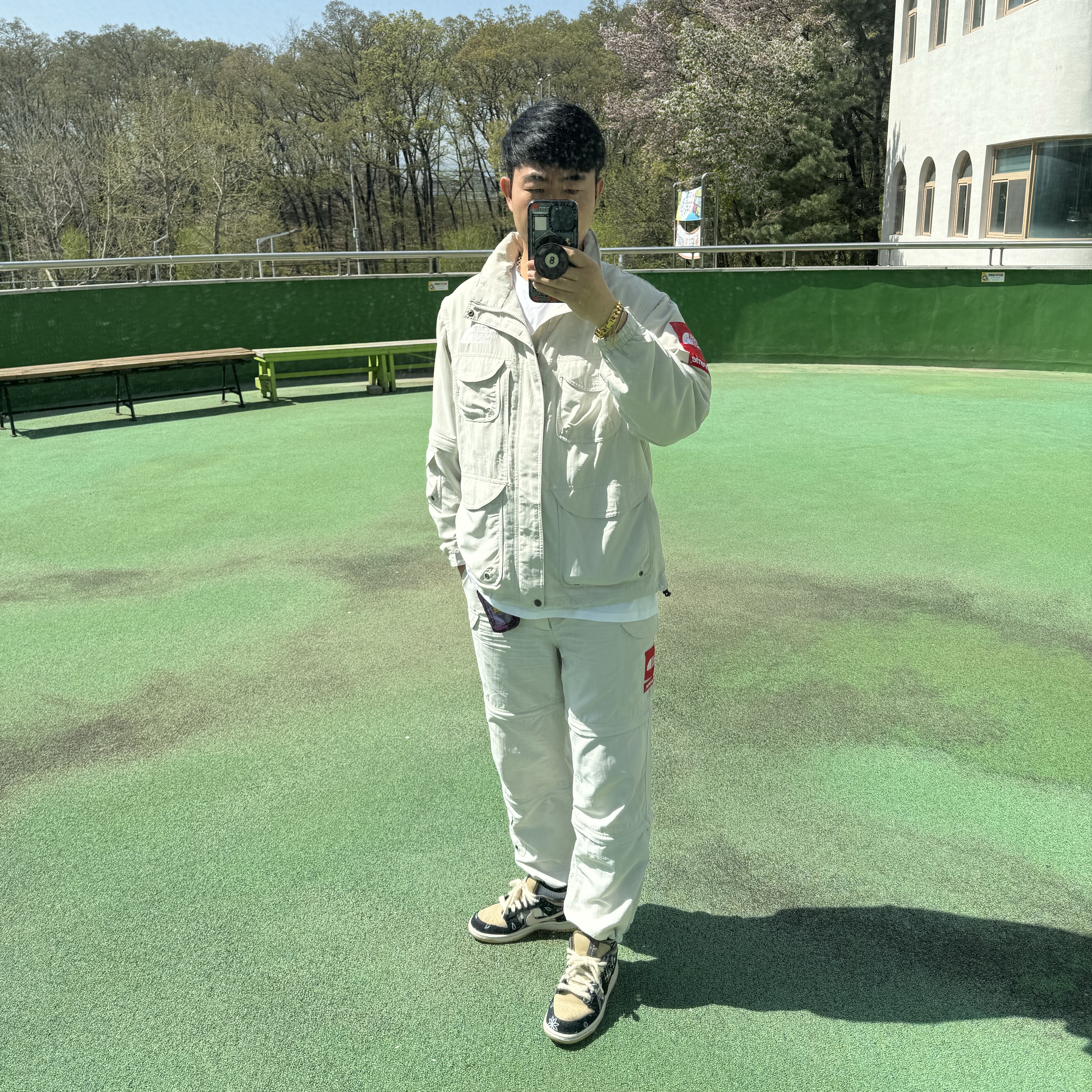 Nike x Travis Scott SB Dunk Low, Supreme x The North Face Trekking Zip-Off Belted Pants Stone - 22SS 착용 스타일 - 1