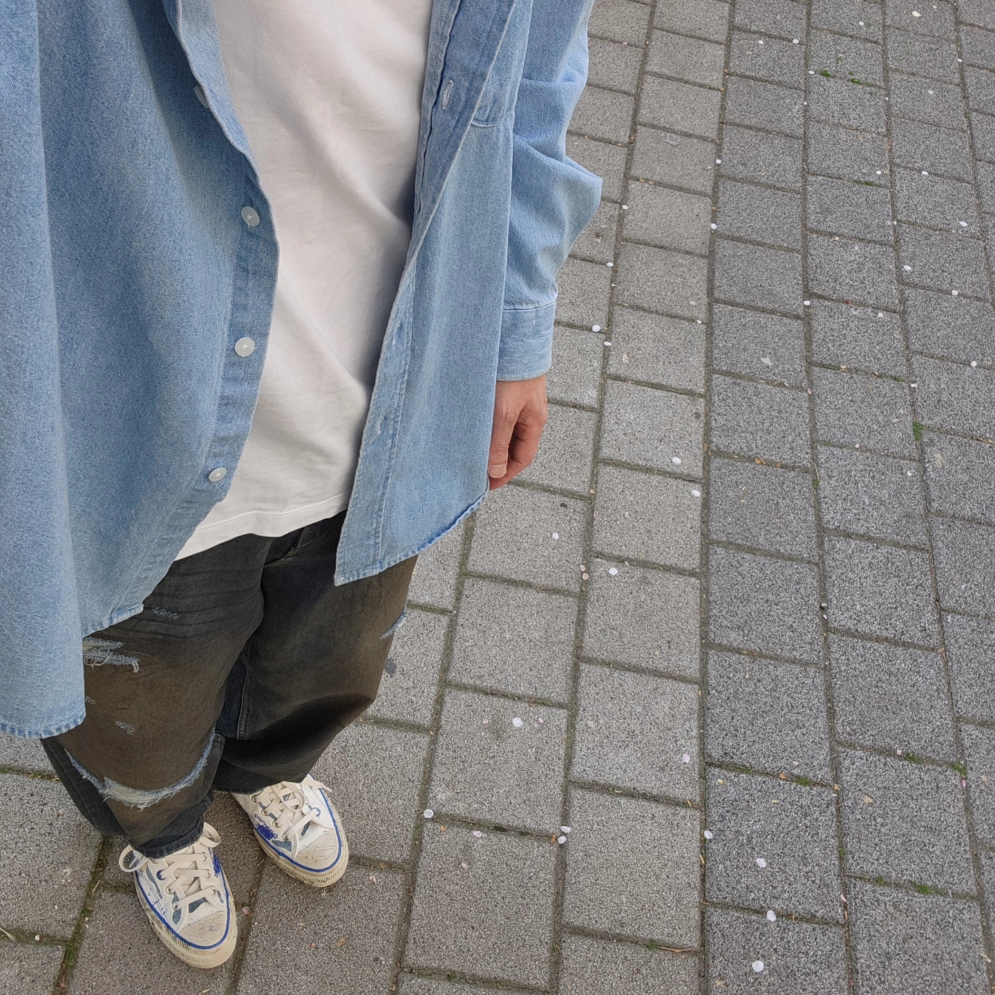 Converse x Ader Error Chuck 70 High White 착용 스타일 - 1