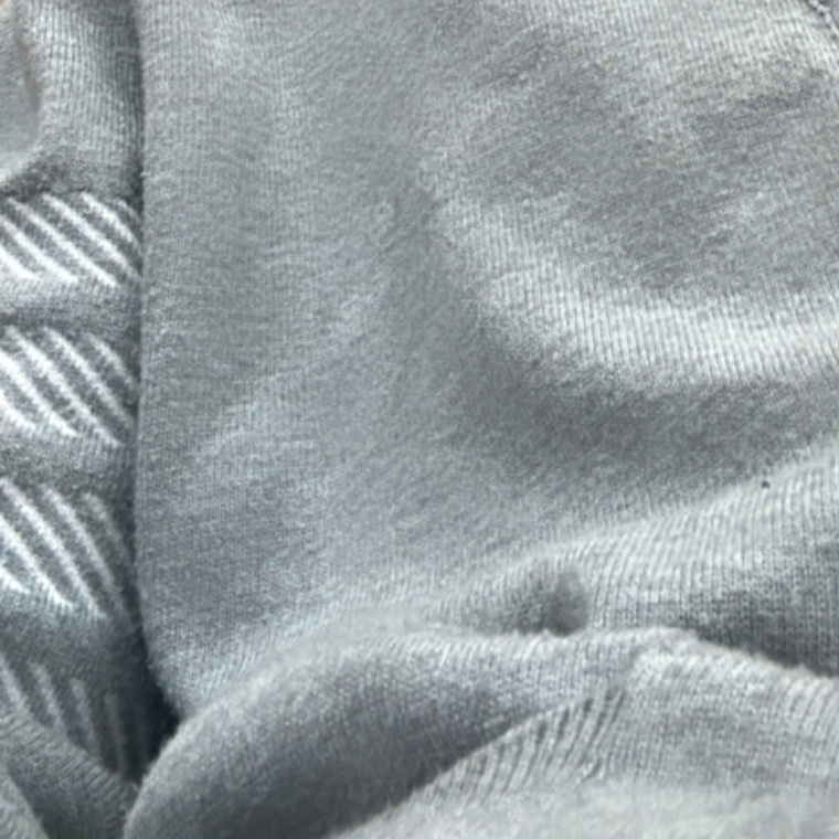 Thom Browne Milano Stitch 4-Bar Cardigan Medium Grey 착용 스타일