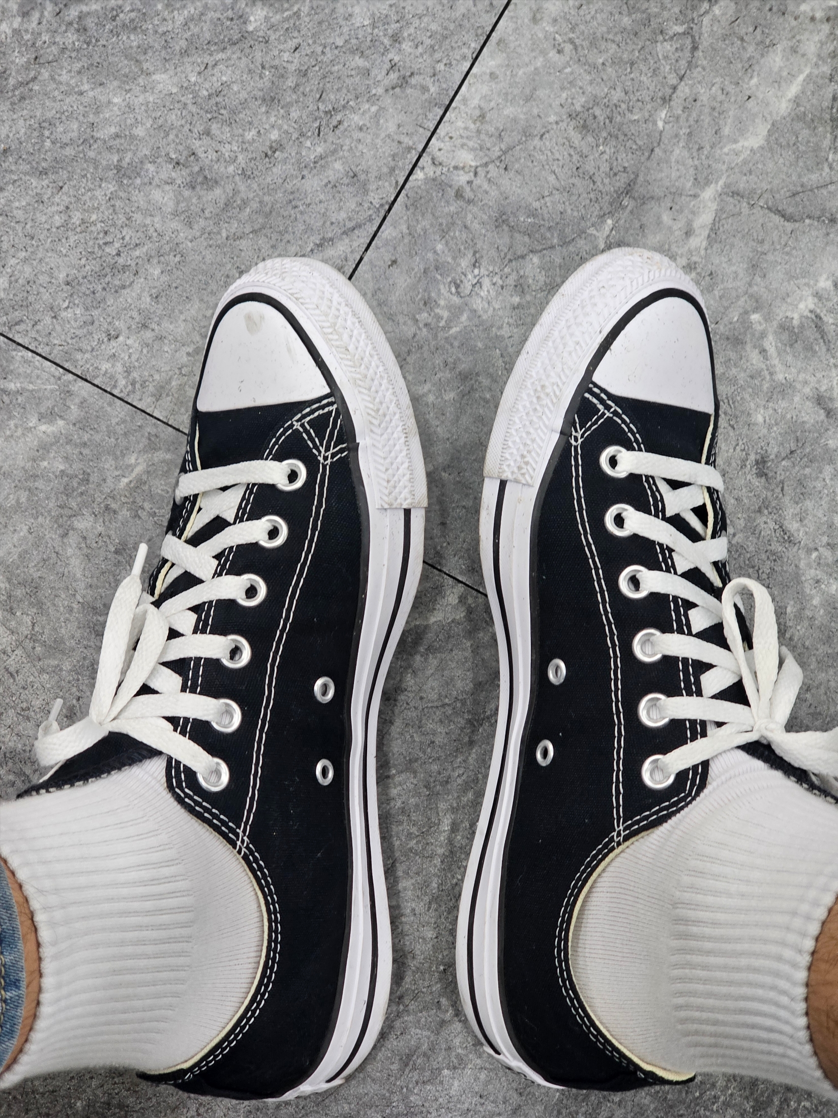 Converse Chuck Taylor All Star Ox Black 착용 스타일