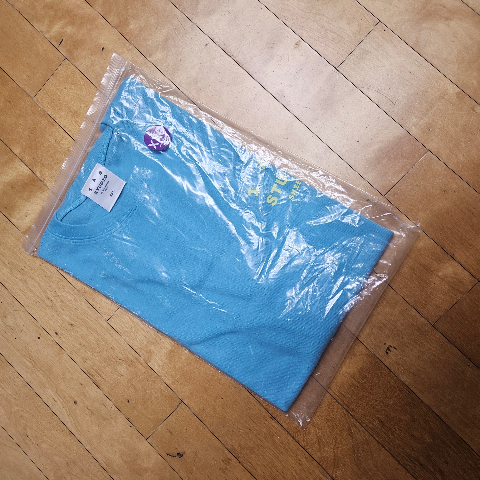 IAB Studio T-Shirt Soda - Shibuya Exclusive 착용 스타일