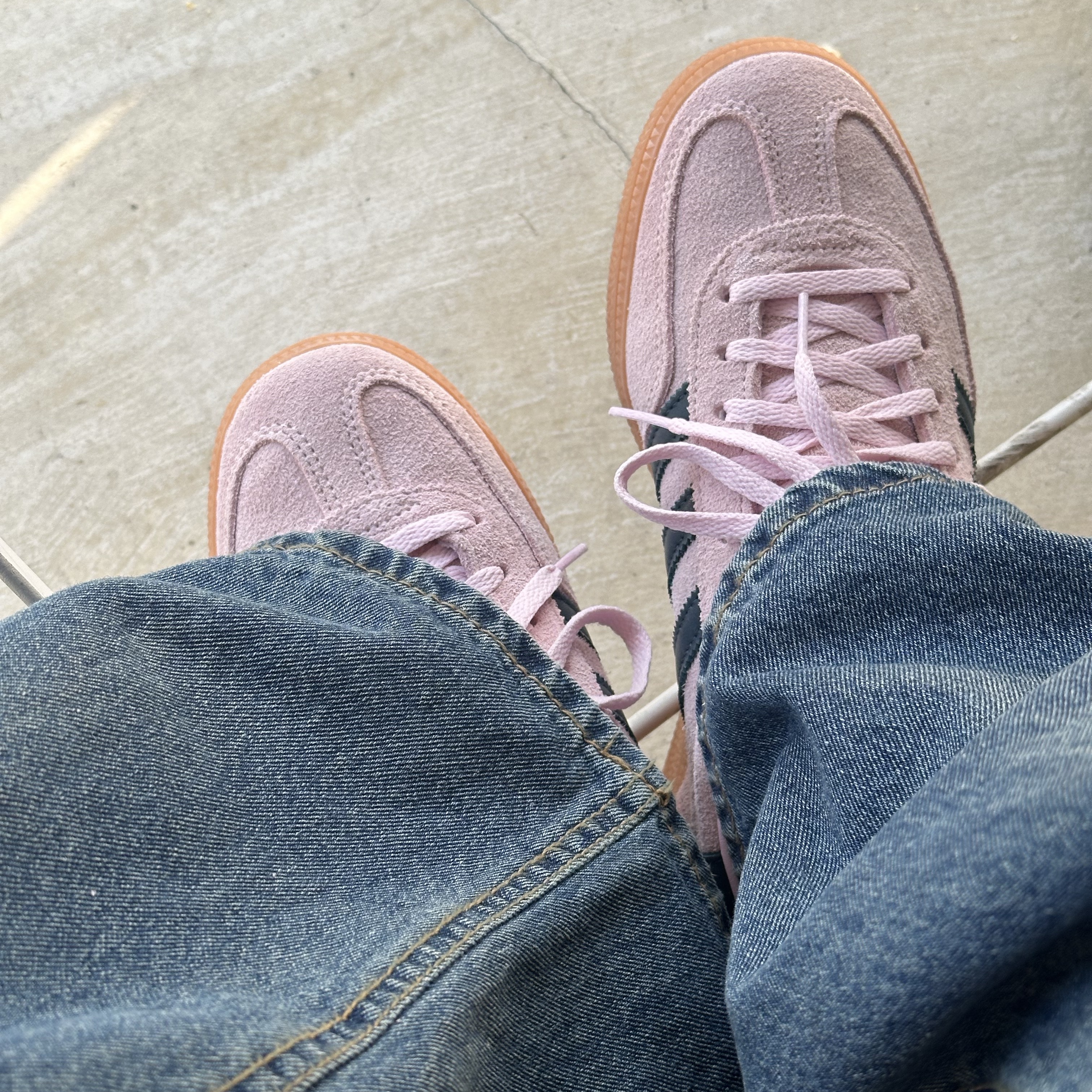 (W) Adidas Spezial Handball Clear Pink 착용 스타일