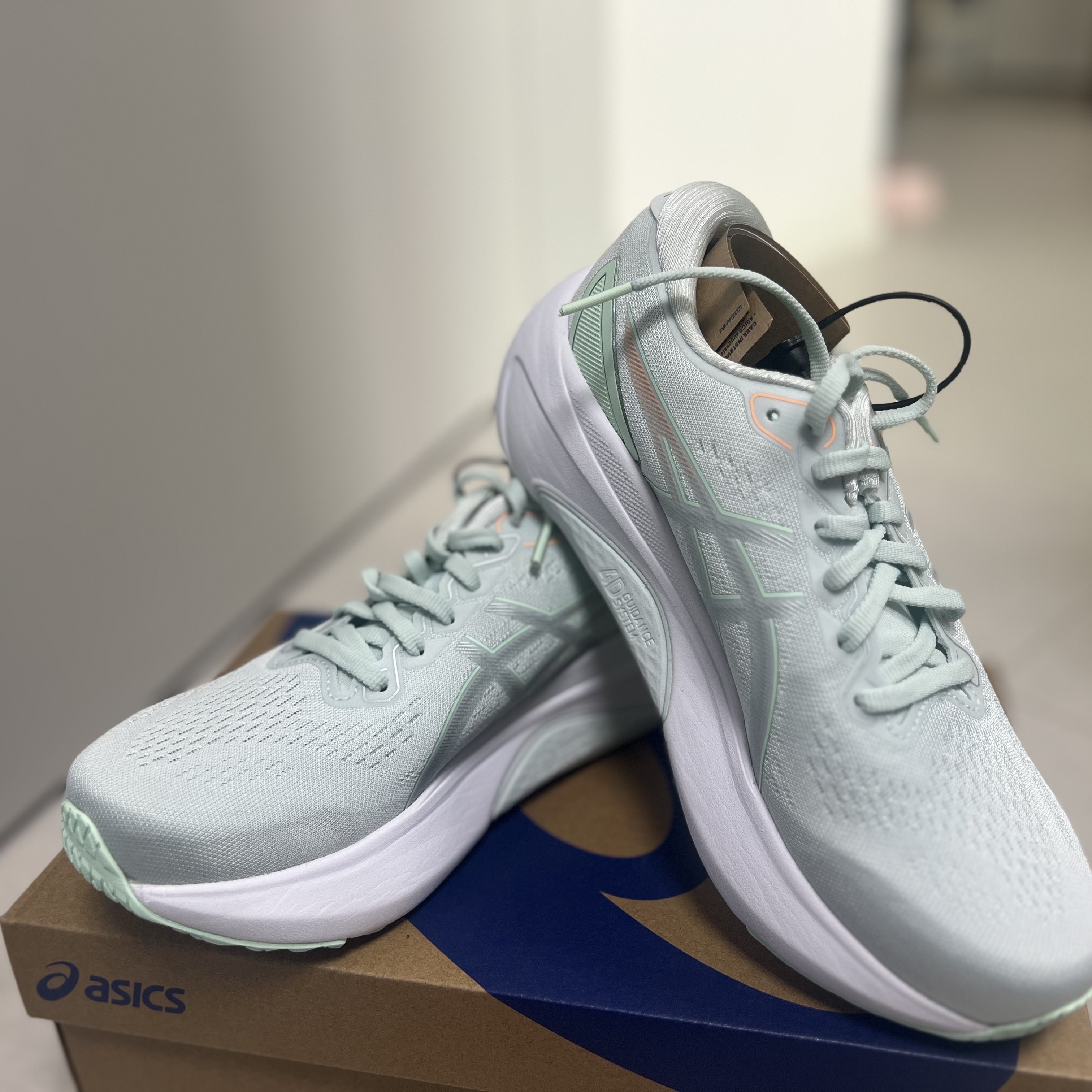 (W) Asics Gel-Kayano 30 Pale Mint 착용 스타일