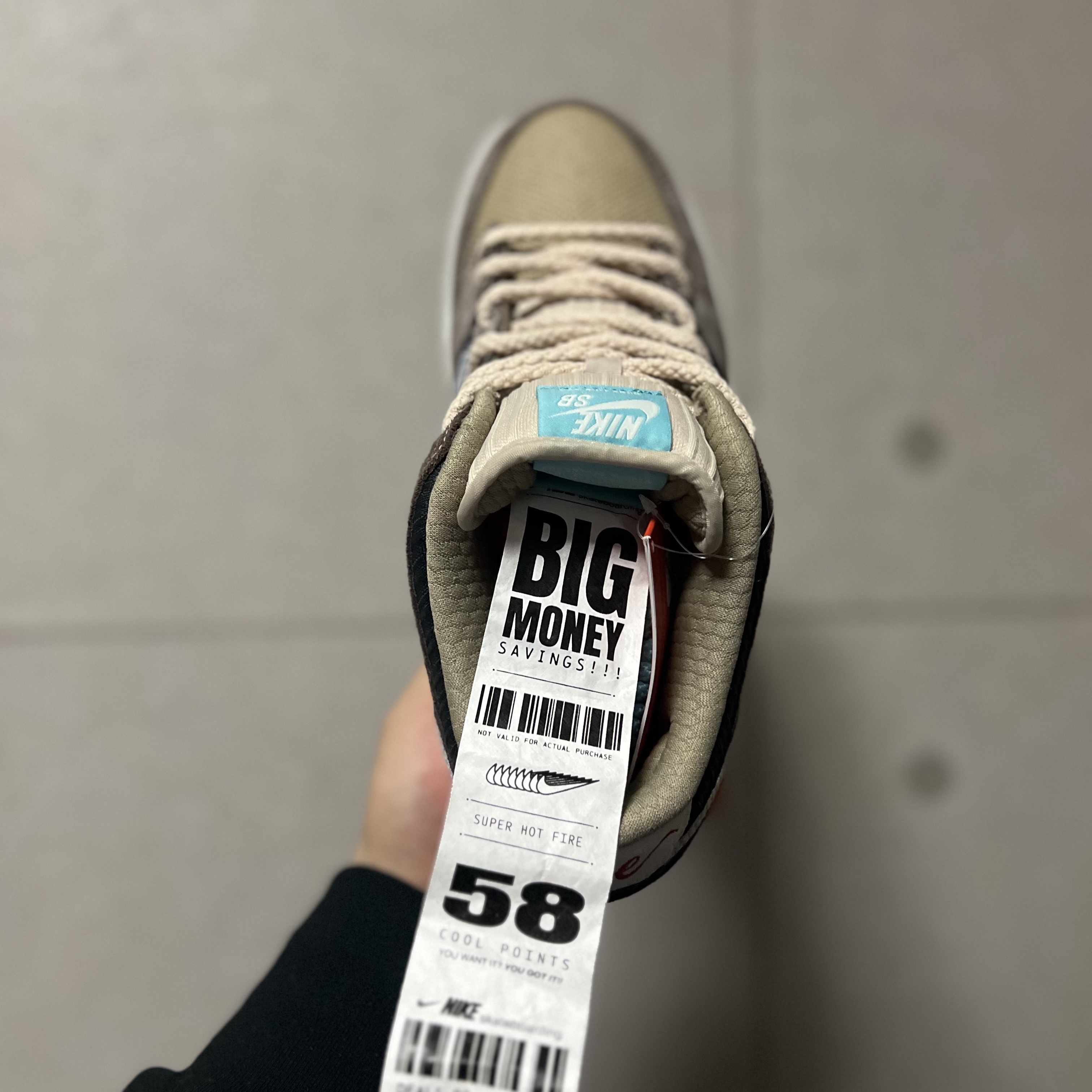 Nike SB Dunk Low Pro Big Money Saving 착용 스타일 - 3