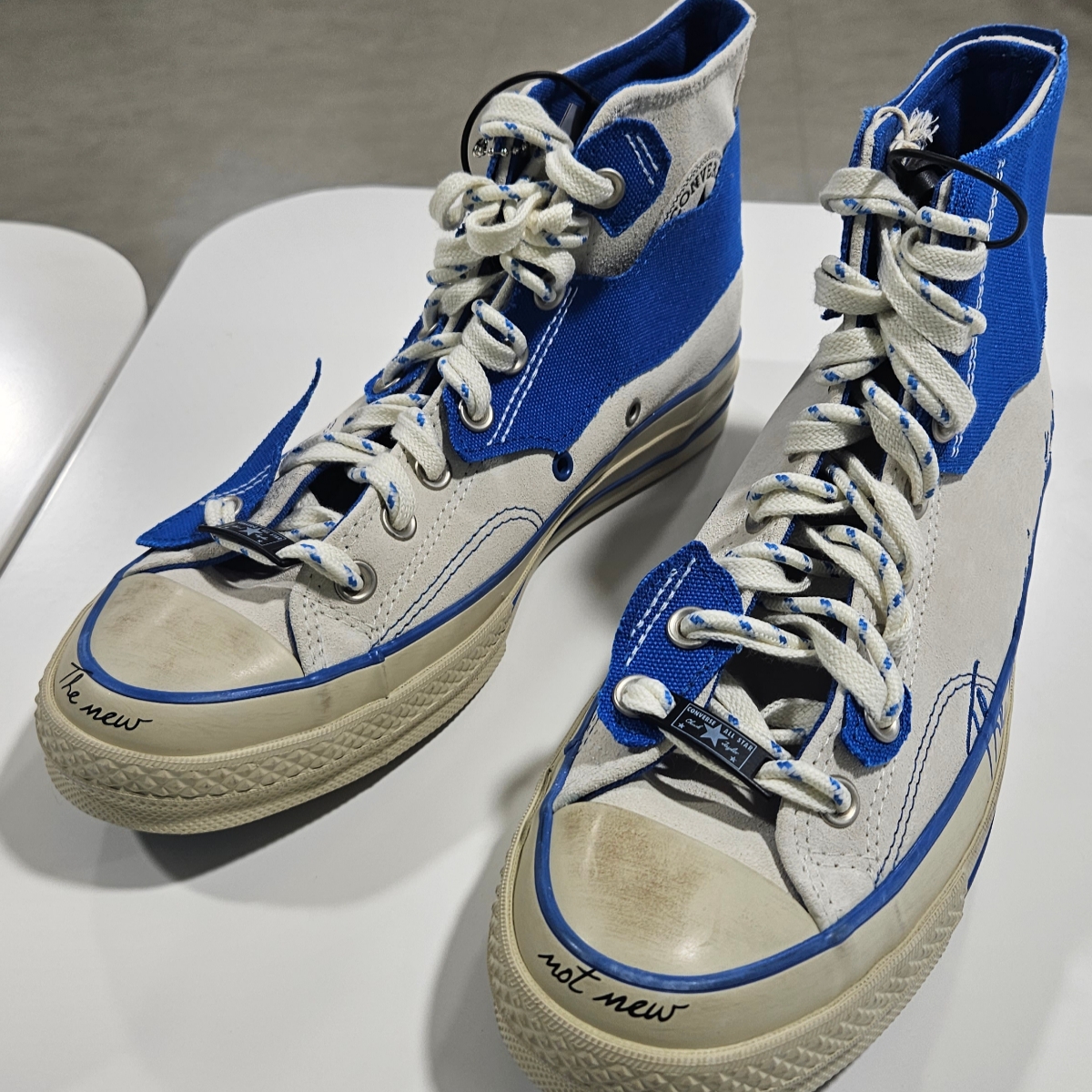 Converse x Ader Error Chuck 70 High White 착용 스타일 - 2