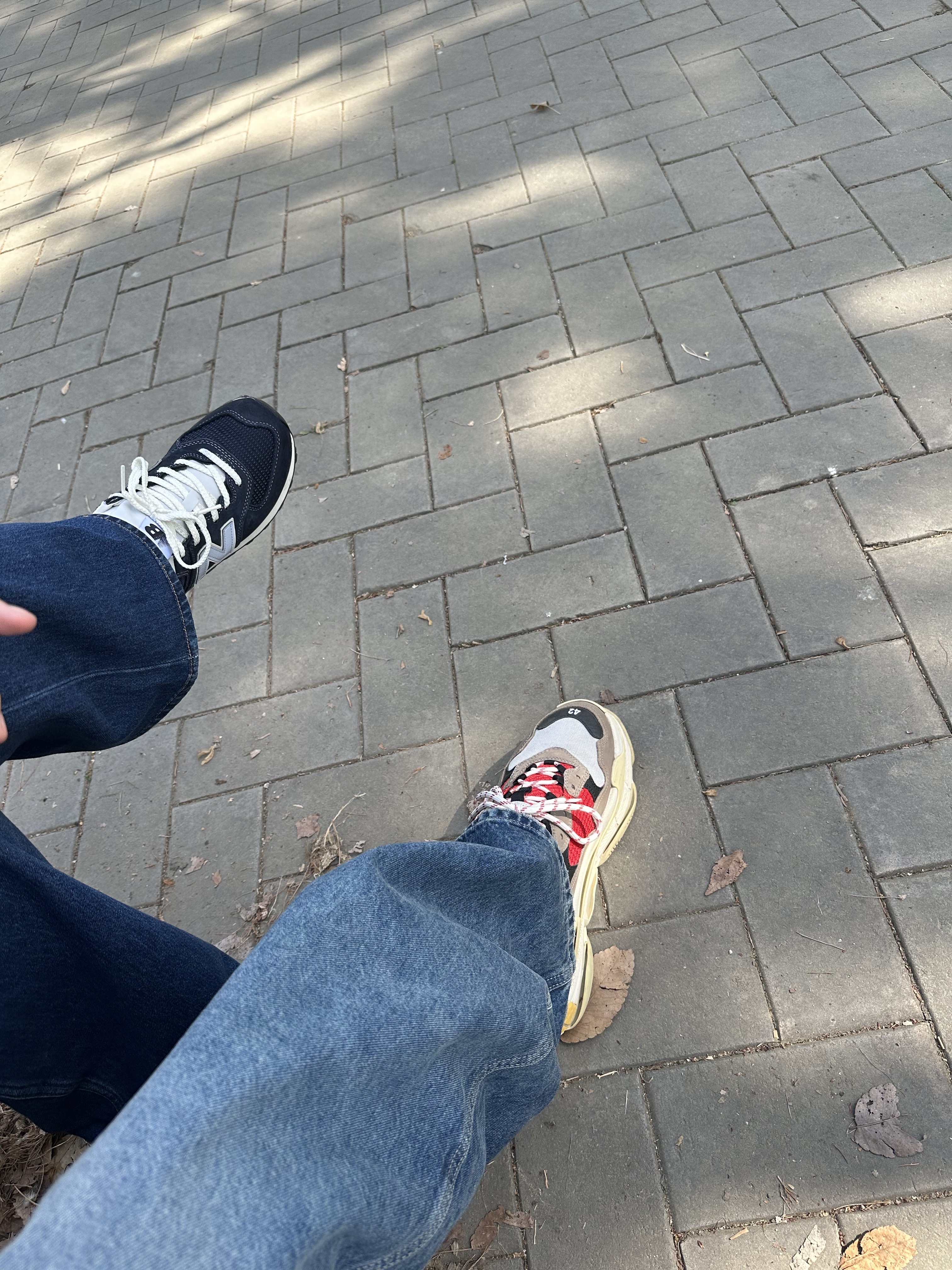 New Balance x Pottery 574 Premium Hard Navy 착용 스타일