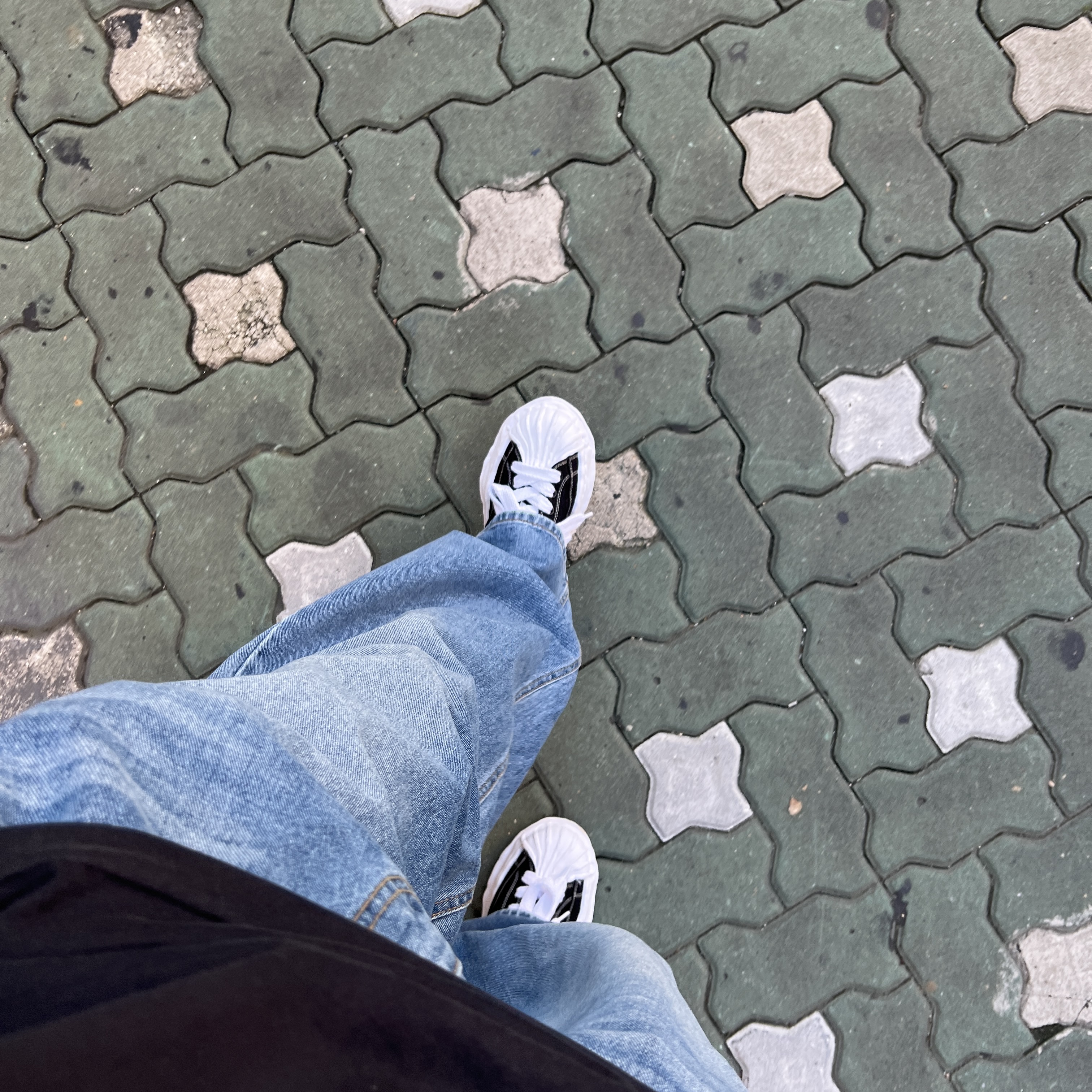 Maison Mihara Yasuhiro Blakey OG Sole Canvas Low-top Sneakers Black White, Onitsuka Tiger Mexico 66 Vintage Birch Cactus Green 착용 스타일 - 2