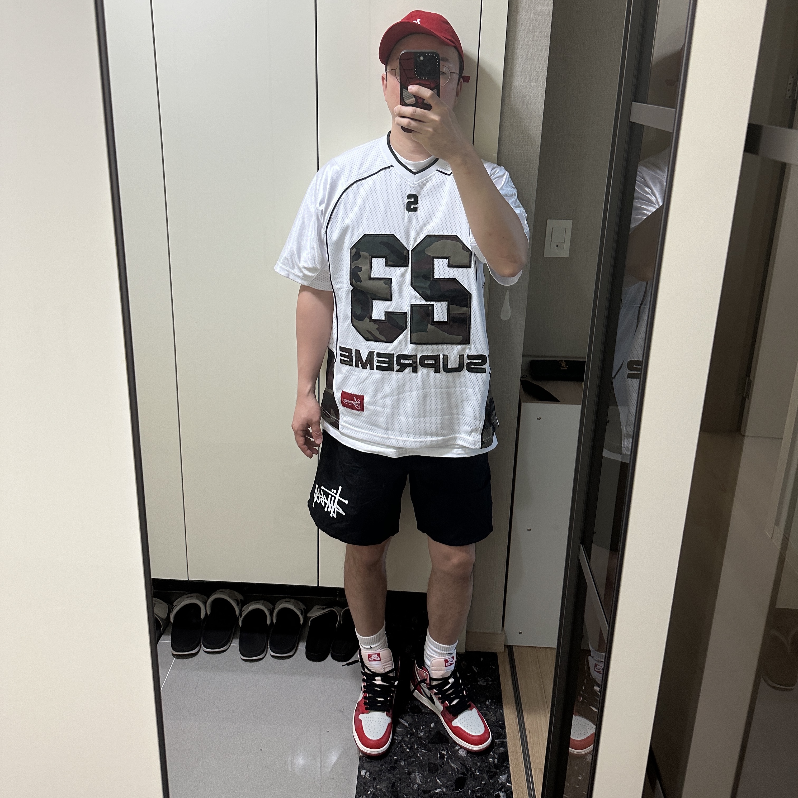 Supreme Perfect Season Football Jersey White - 23SS, Stussy Big Basic Water Shorts Black 착용 스타일